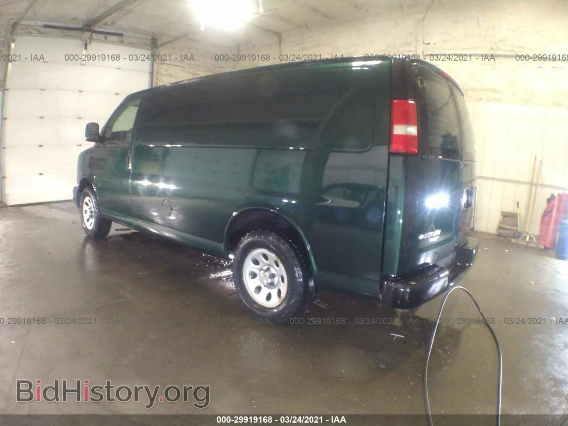 2013 CHEVROLET EXPRESS CARGO VAN - VIN: 1GCSHAF40D1156668 - Фото 3