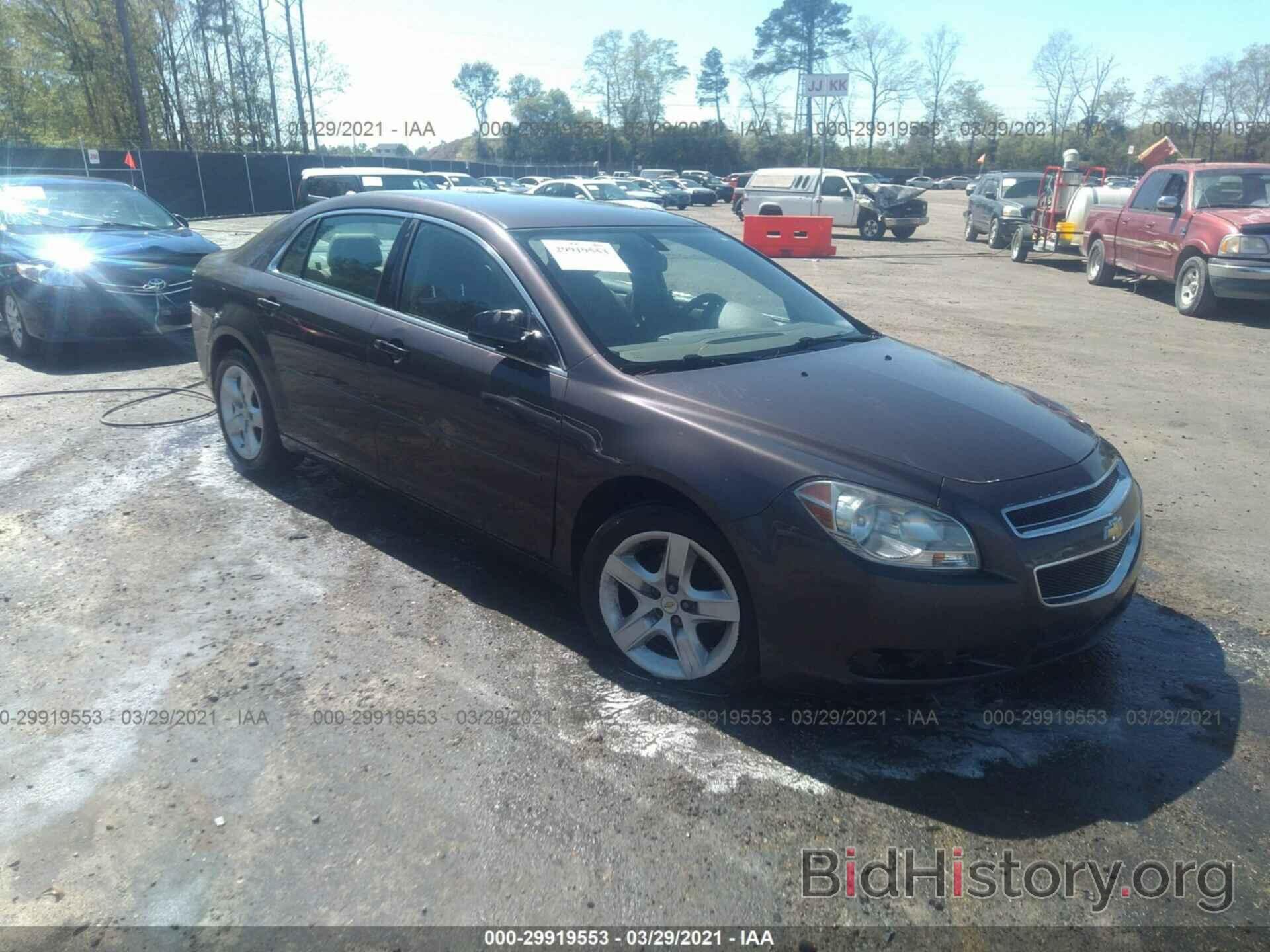 Photo 1G1ZA5E00AF286417 - CHEVROLET MALIBU 2010