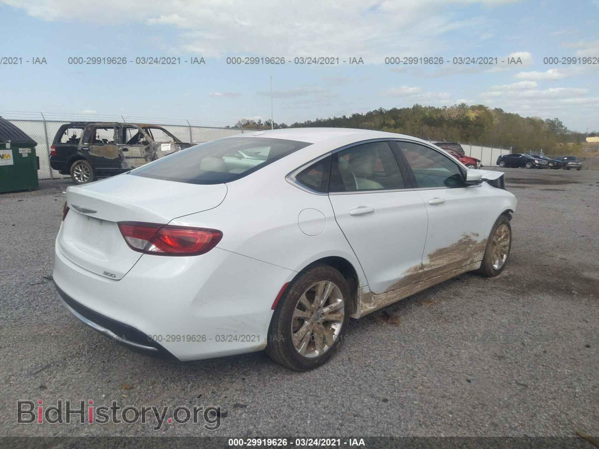 2016 CHRYSLER 200 - VIN: 1C3CCCAB9GN132083 - Photo 4