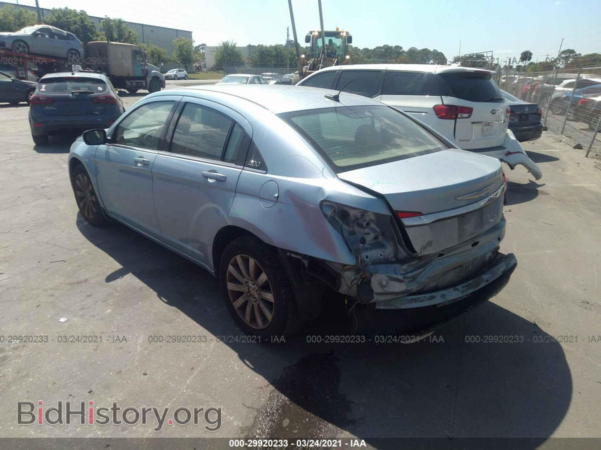 2012 CHRYSLER 200 - VIN: 1C3CCBBB8CN176529 - Photo 3