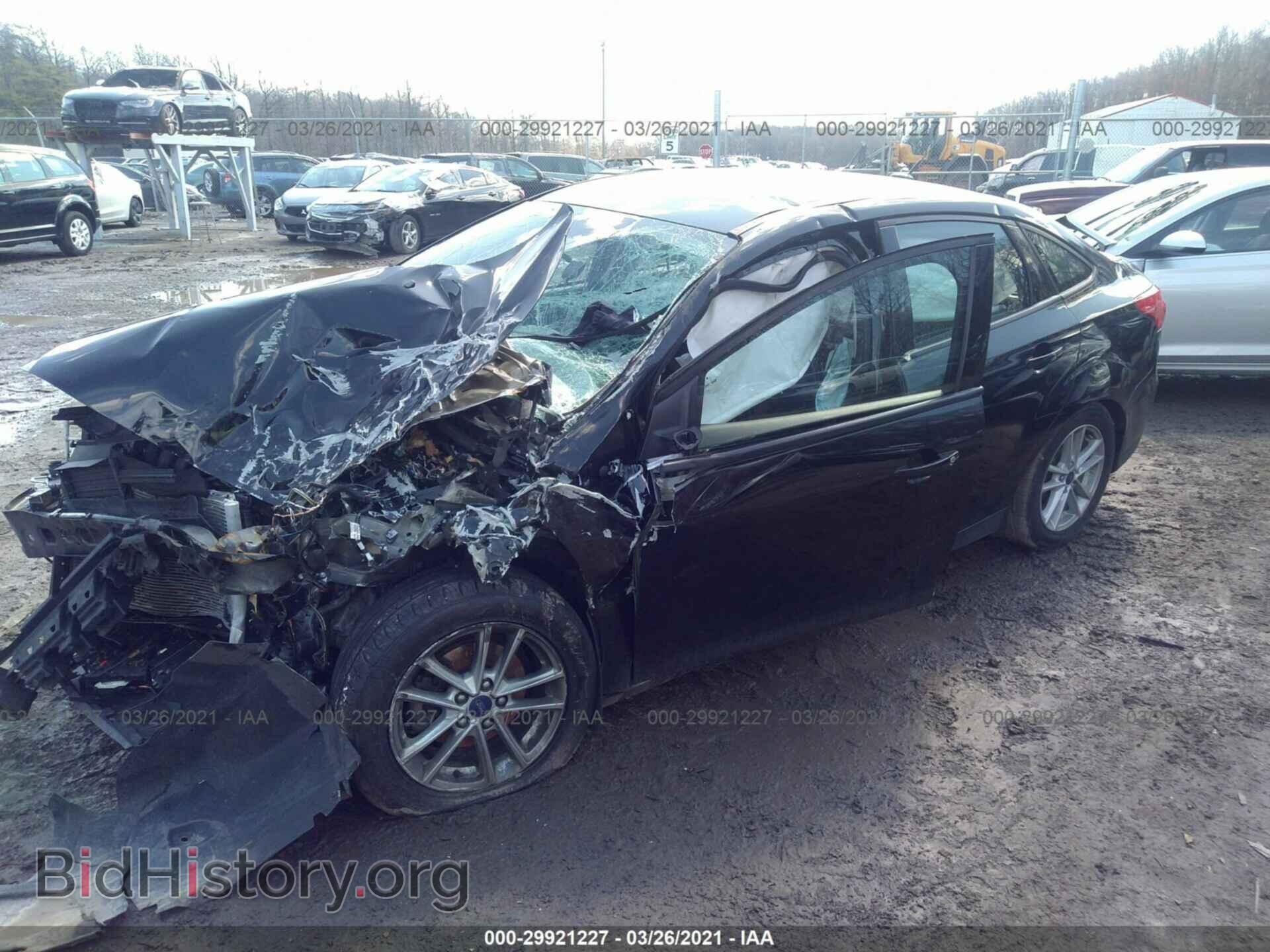 2018 FORD FOCUS - VIN: 1FADP3F21JL209504 - Фото 2
