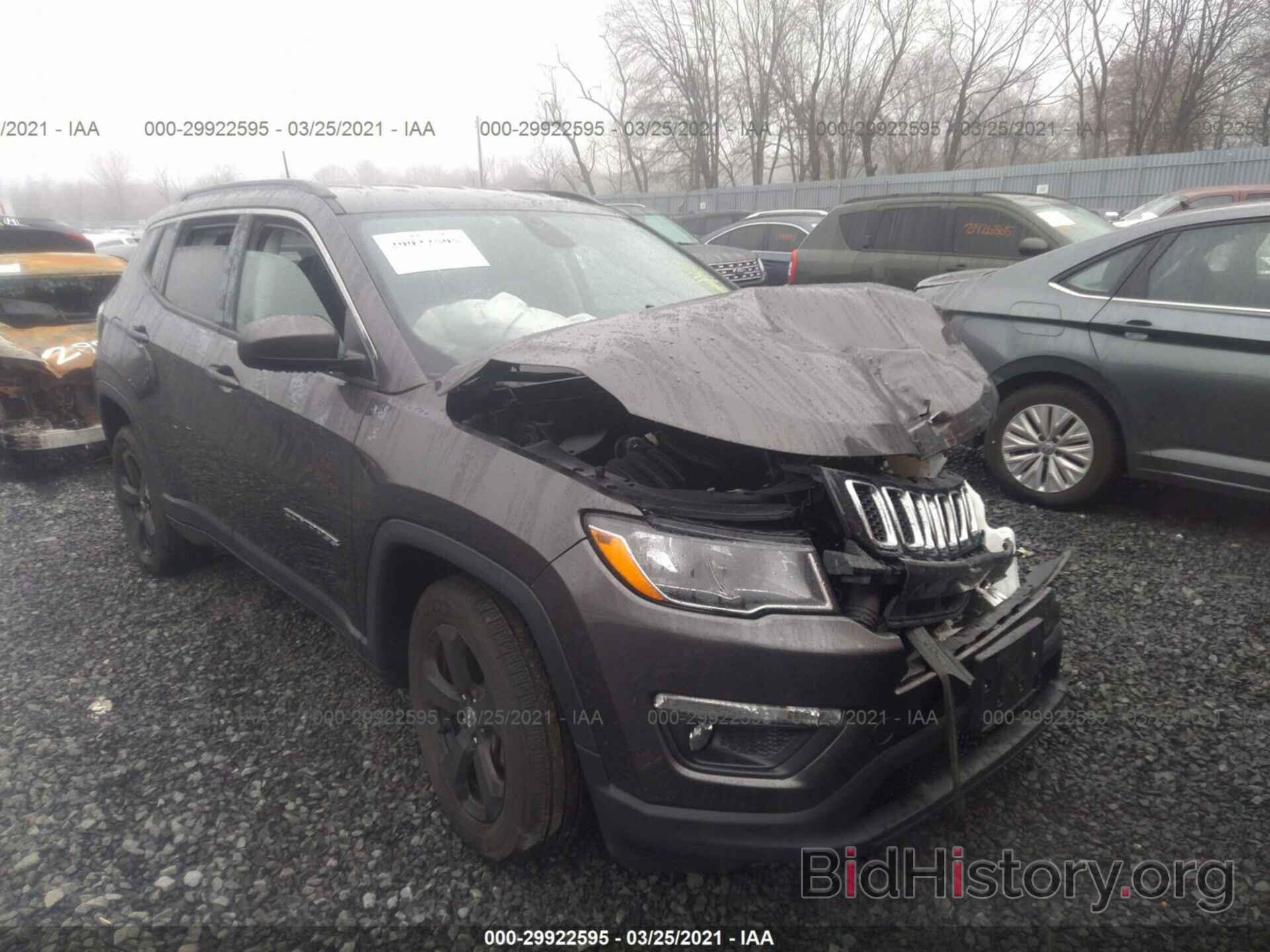 Photo 3C4NJDBB1KT850377 - JEEP COMPASS 2019