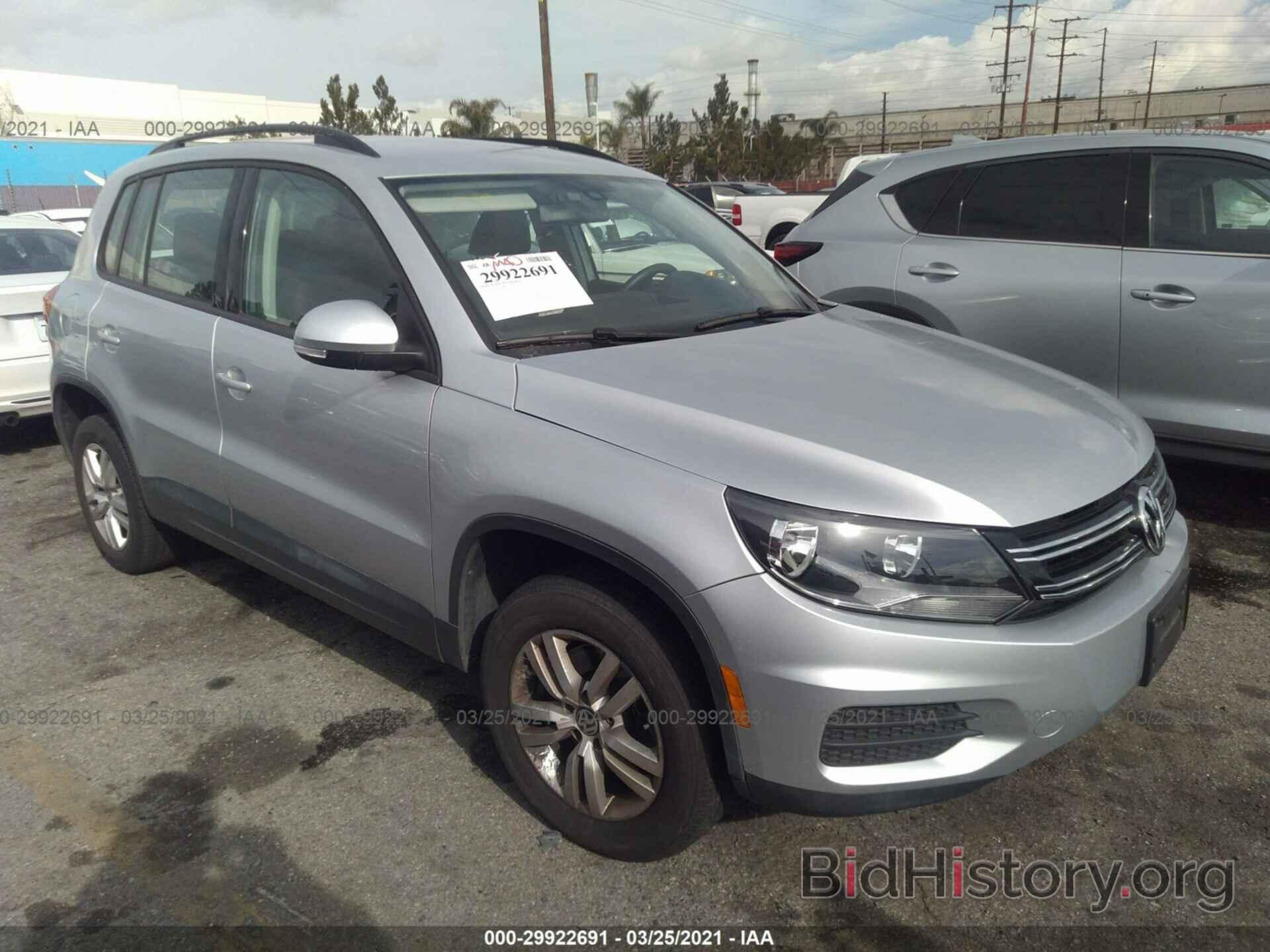 Photo WVGAV7AX4GW586747 - VOLKSWAGEN TIGUAN 2016