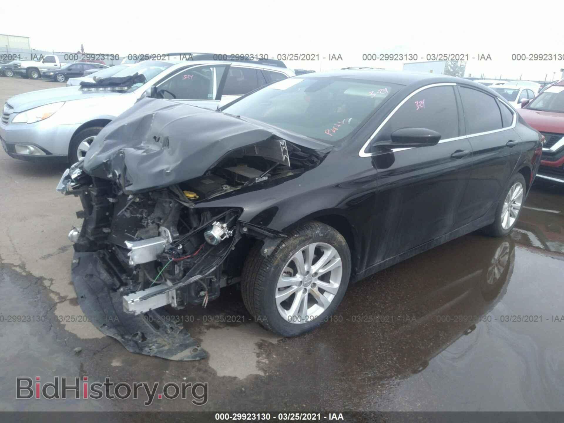 2016 CHRYSLER 200 - VIN: 1C3CCCAB9GN132214 - Фото 2