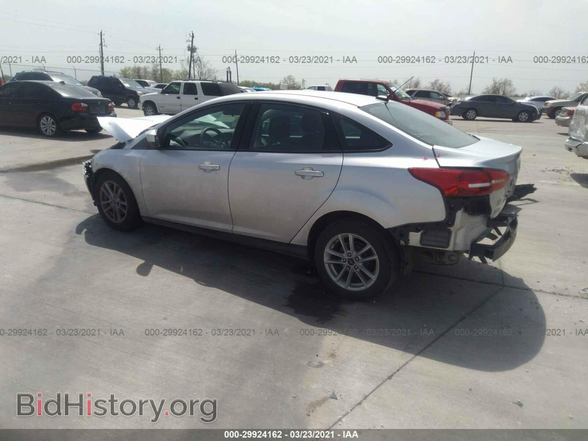 2018 FORD FOCUS - VIN: 1FADP3F22JL240082 - Фото 3