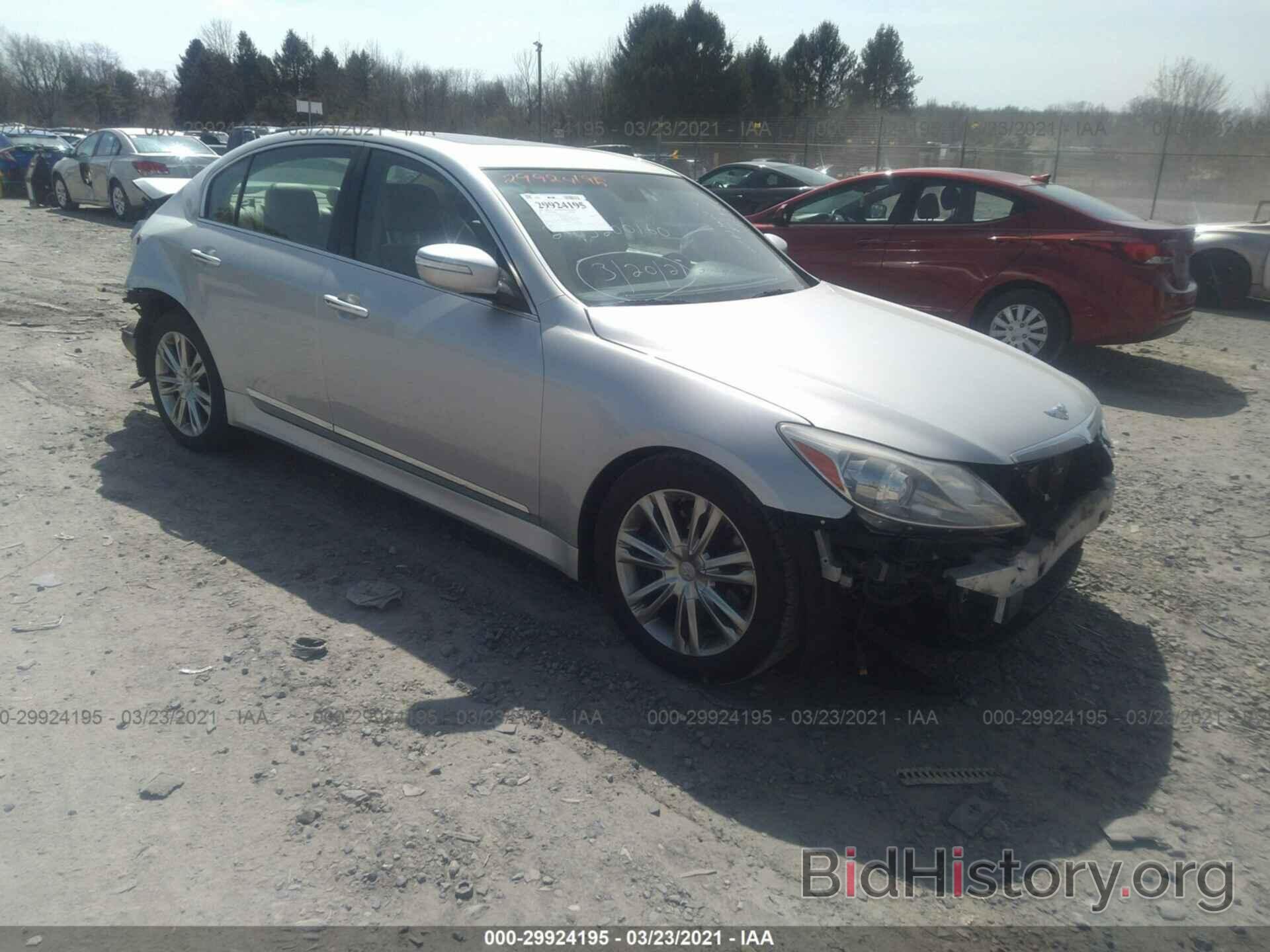 Photo KMHGC4DFXCU156244 - HYUNDAI GENESIS 2012