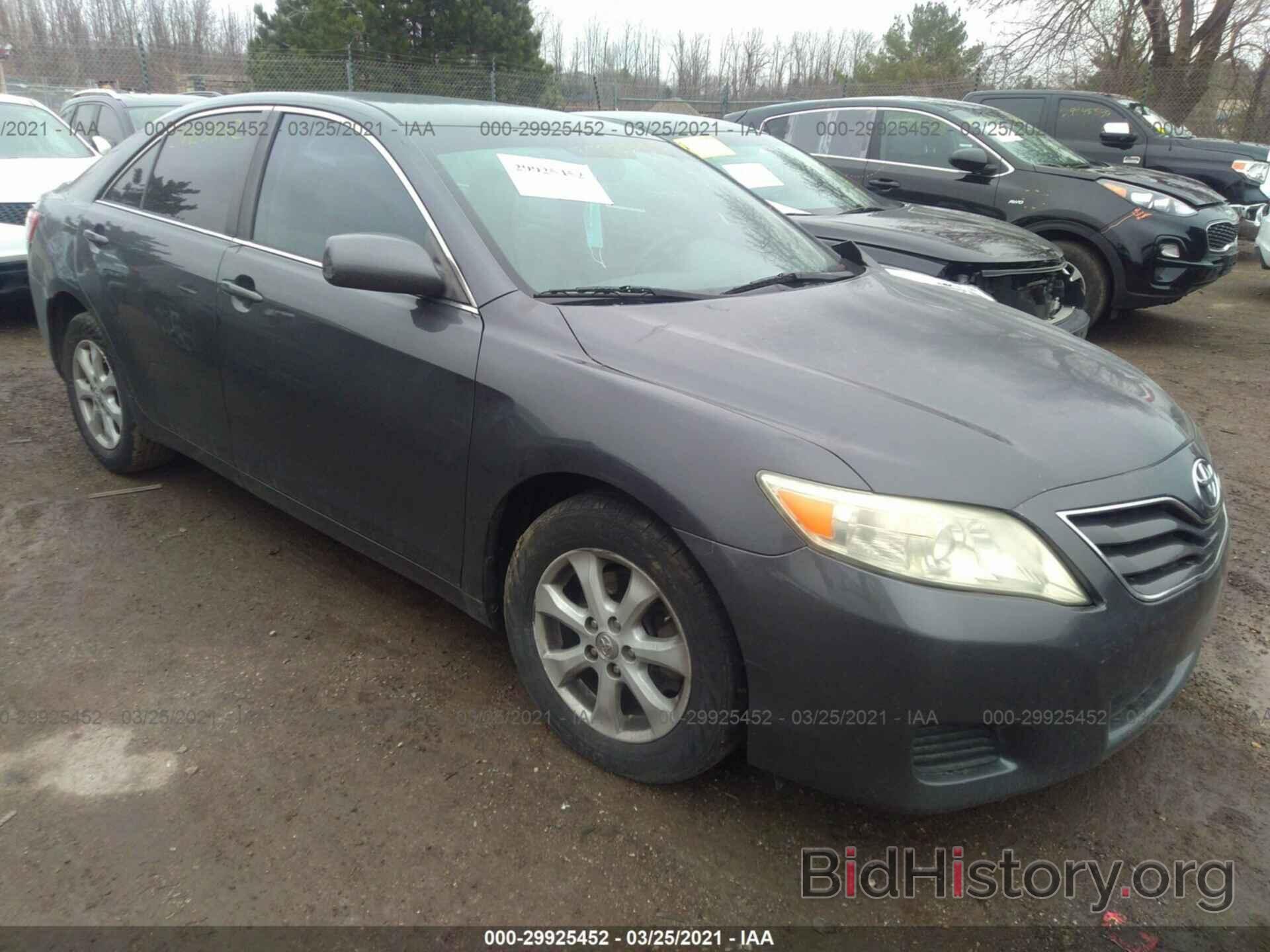 Photo 4T1BF3EK1BU135269 - TOYOTA CAMRY 2011