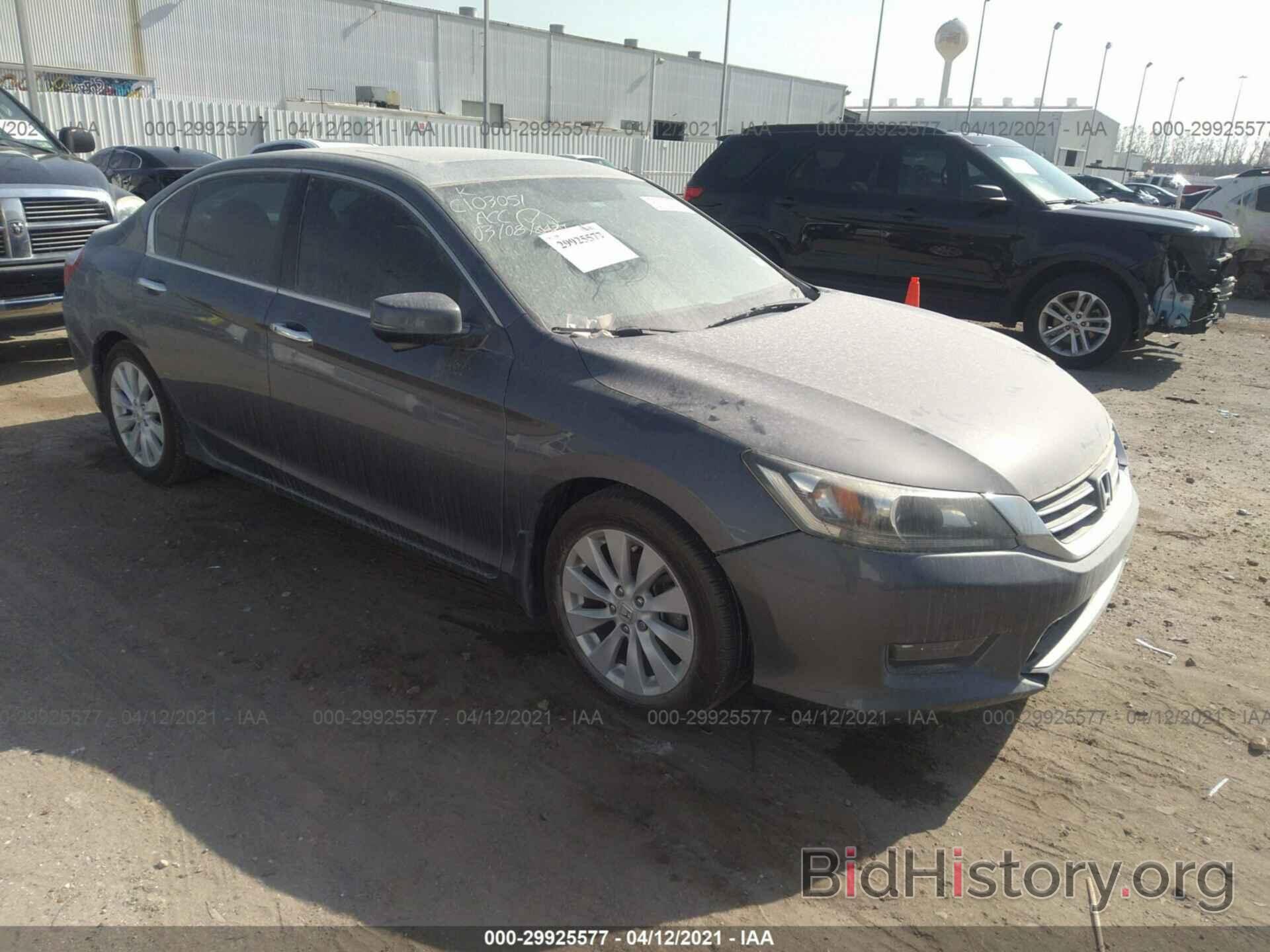 Photo 1HGCR2F72FA022198 - HONDA ACCORD SEDAN 2015