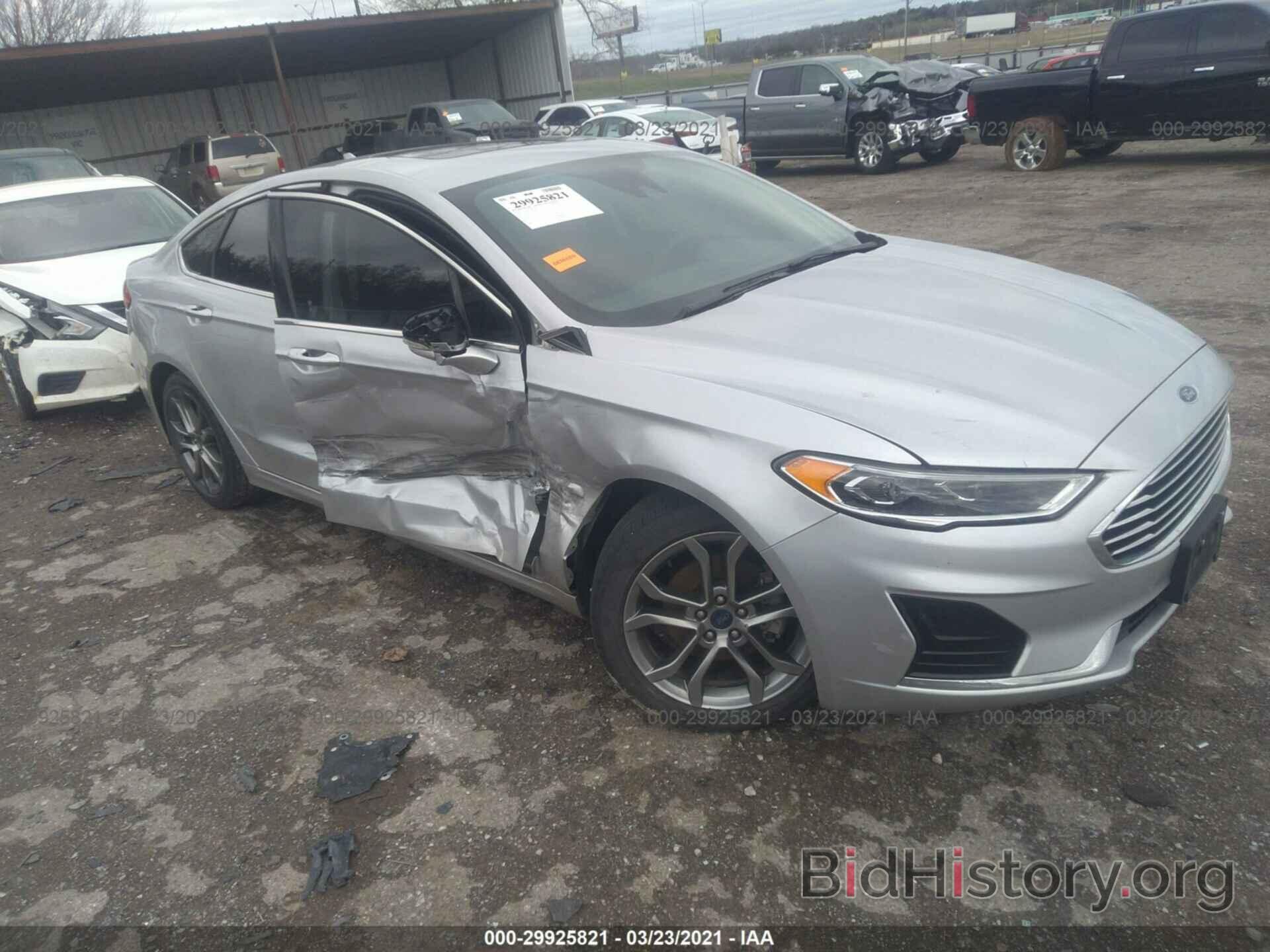 Photo 3FA6P0CD5KR238049 - FORD FUSION 2019