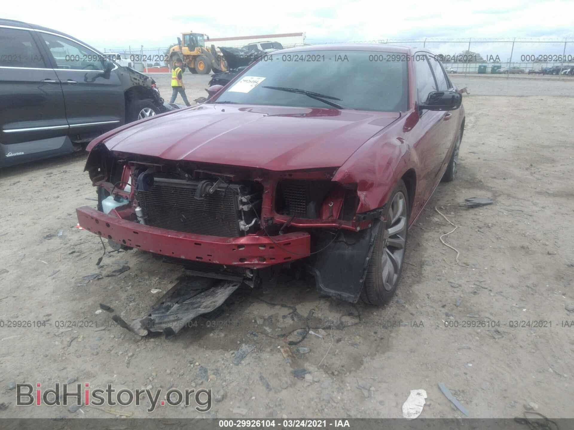 2014 CHRYSLER 300 - VIN: 2C3CCABG2EH260184 - Фото 6