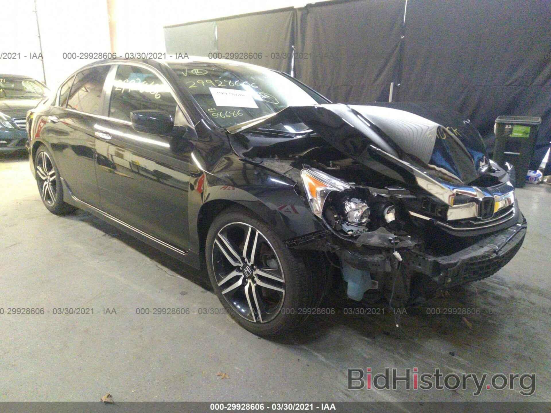 Photo 1HGCR2F10HA184149 - HONDA ACCORD SEDAN 2017