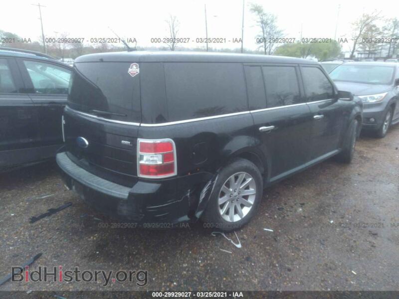 2011 Ford FLEX (VIN 2FMGK5CC9BBD25951) — фото 4 из 11