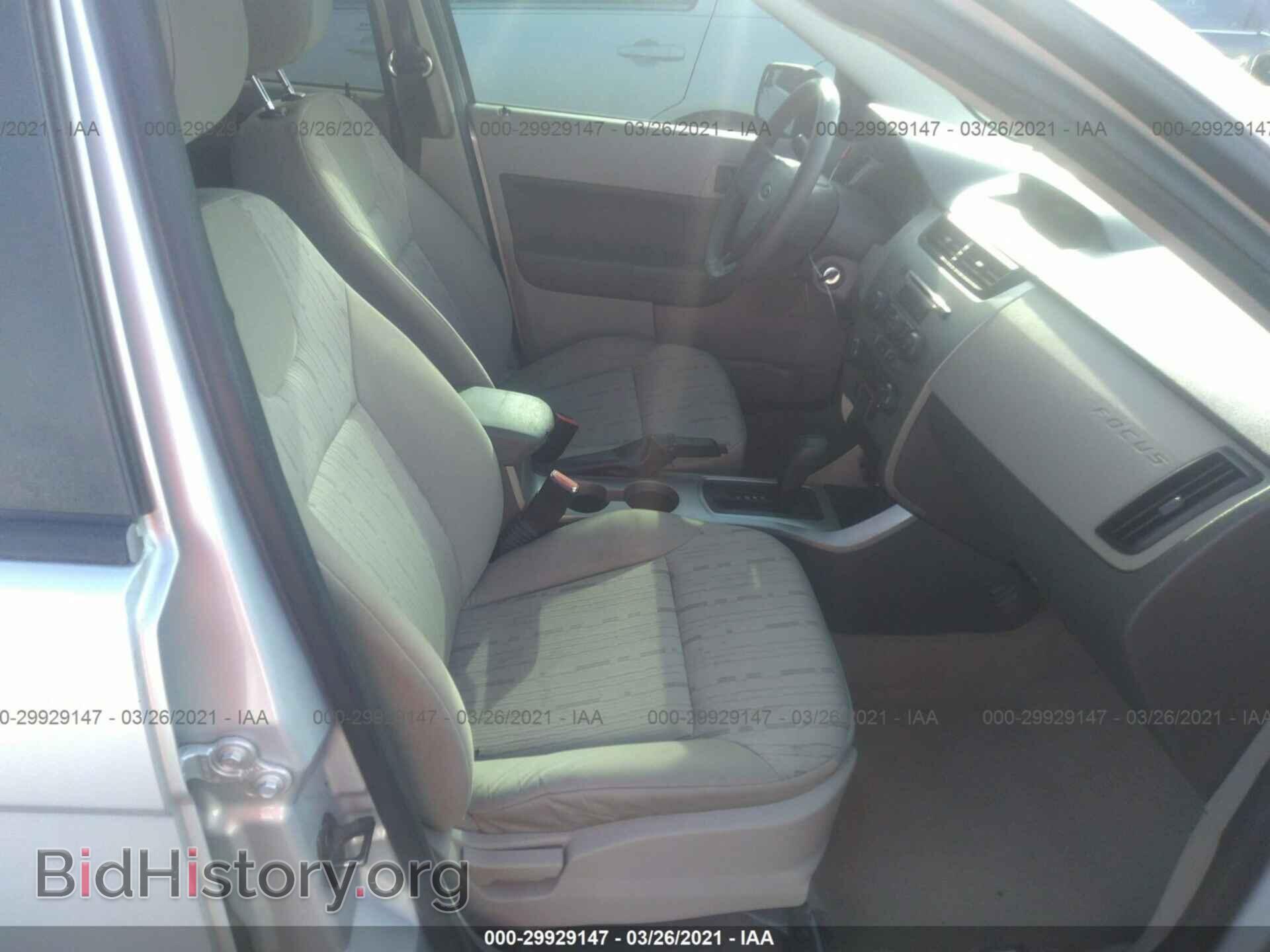 2008 FORD FOCUS - VIN: 1FAHP35N78W185862 - Фото 5