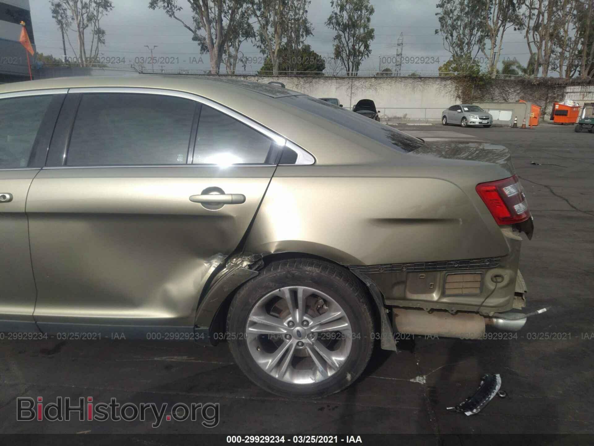 2013 FORD TAURUS - VIN: 1FAHP2E84DG235786 - Фото 5