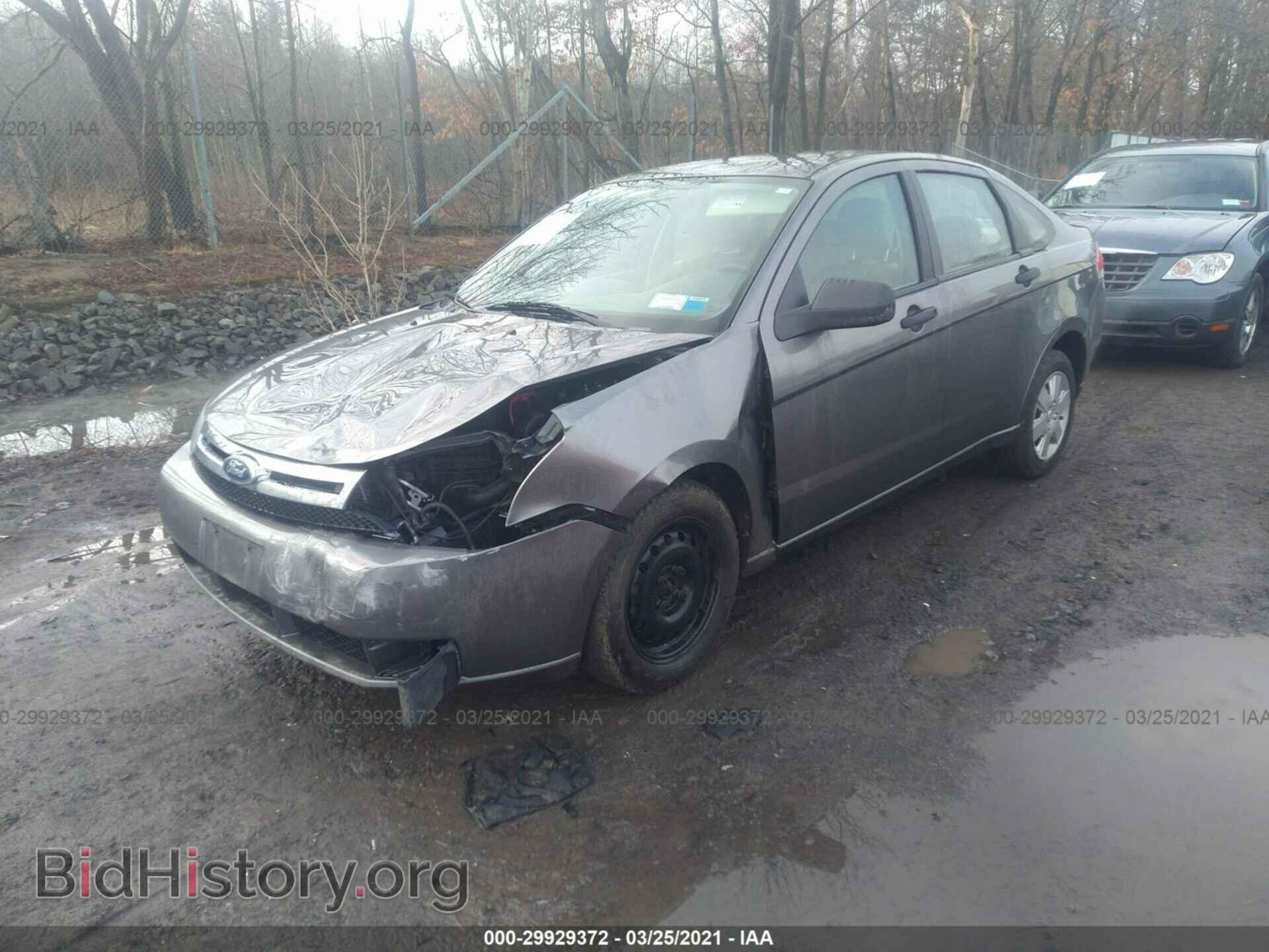 2010 FORD FOCUS - VIN: 1FAHP3EN5AW295797 - Фото 2