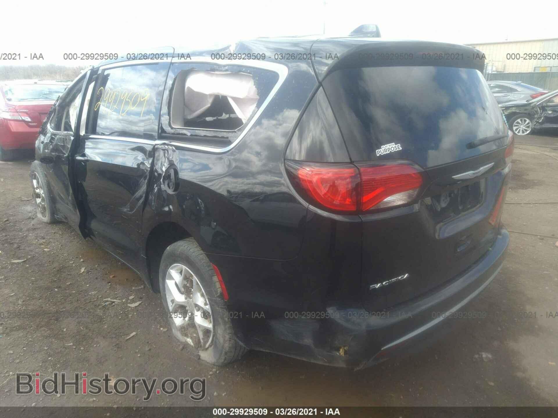 2020 CHRYSLER PACIFICA - VIN: 2C4RC1FG2LR106324 - Фото 3