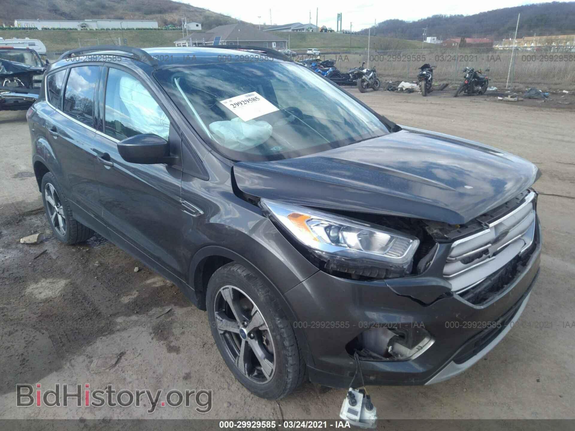 Фотография 1FMCU9GD6HUB00442 - FORD ESCAPE 2017