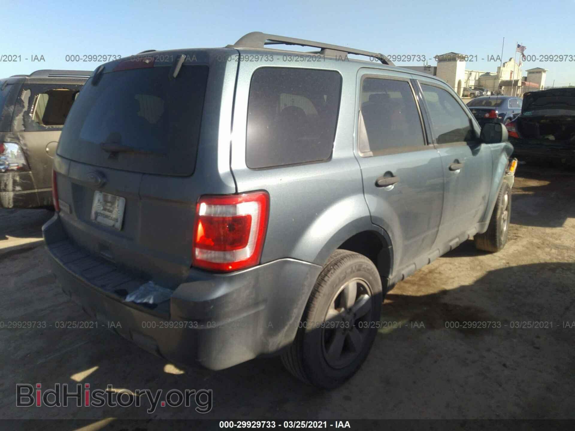 2011 FORD ESCAPE - VIN: 1FMCU0D70BKA21524 - Фото 4