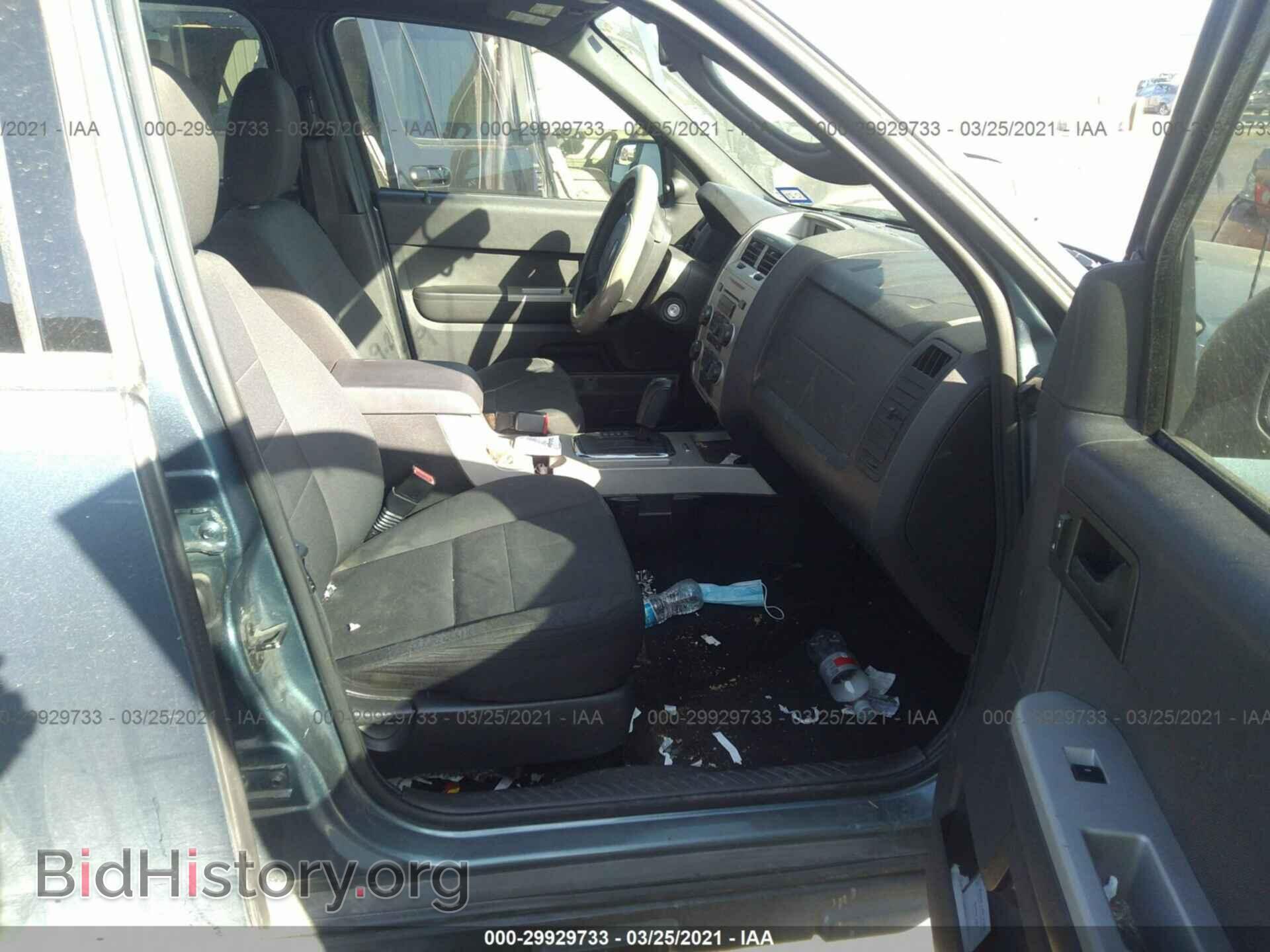 2011 FORD ESCAPE - VIN: 1FMCU0D70BKA21524 - Фото 5