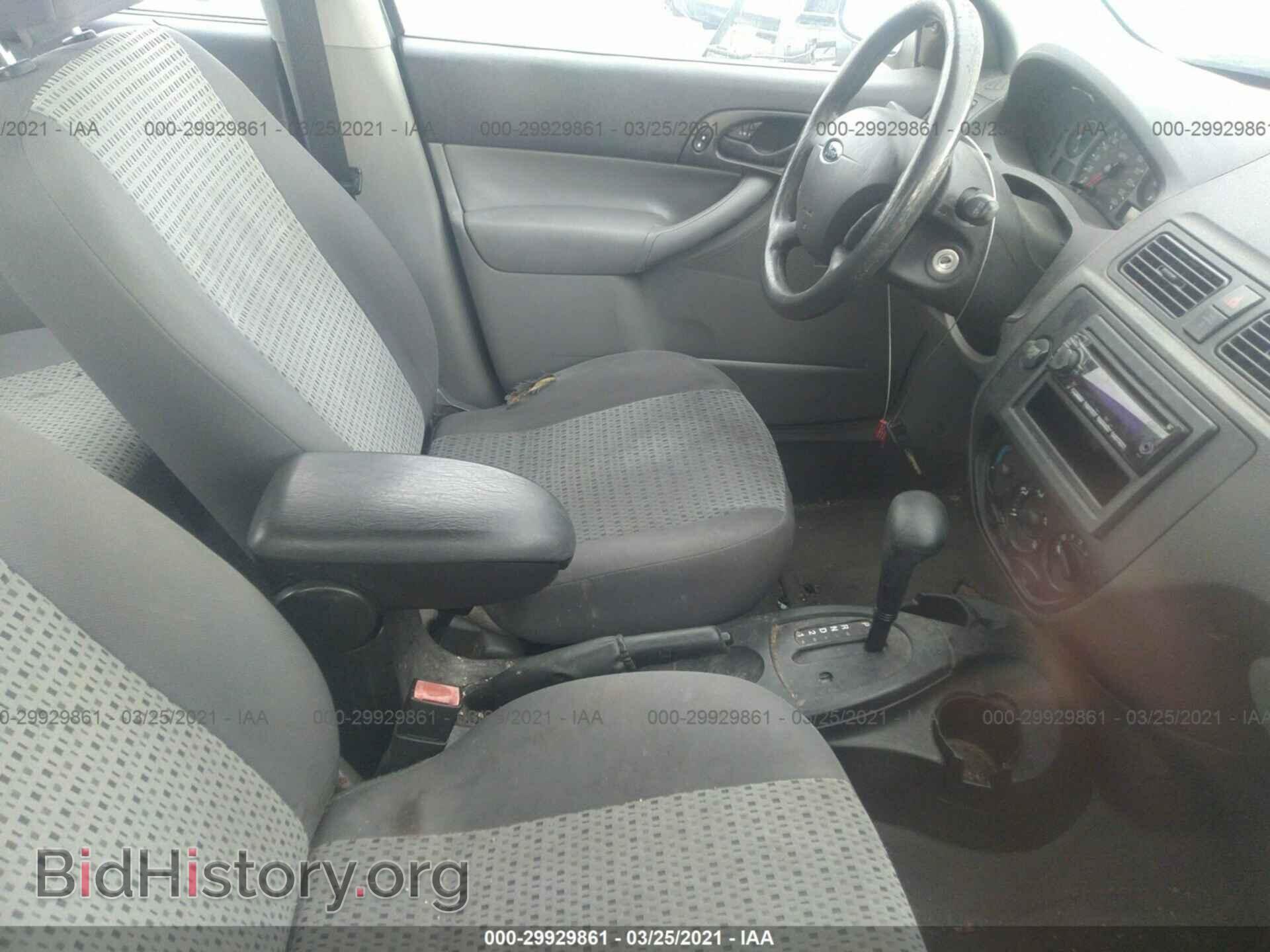 2006 FORD FOCUS - VIN: 1FAHP34NX6W205391 - Фото 5