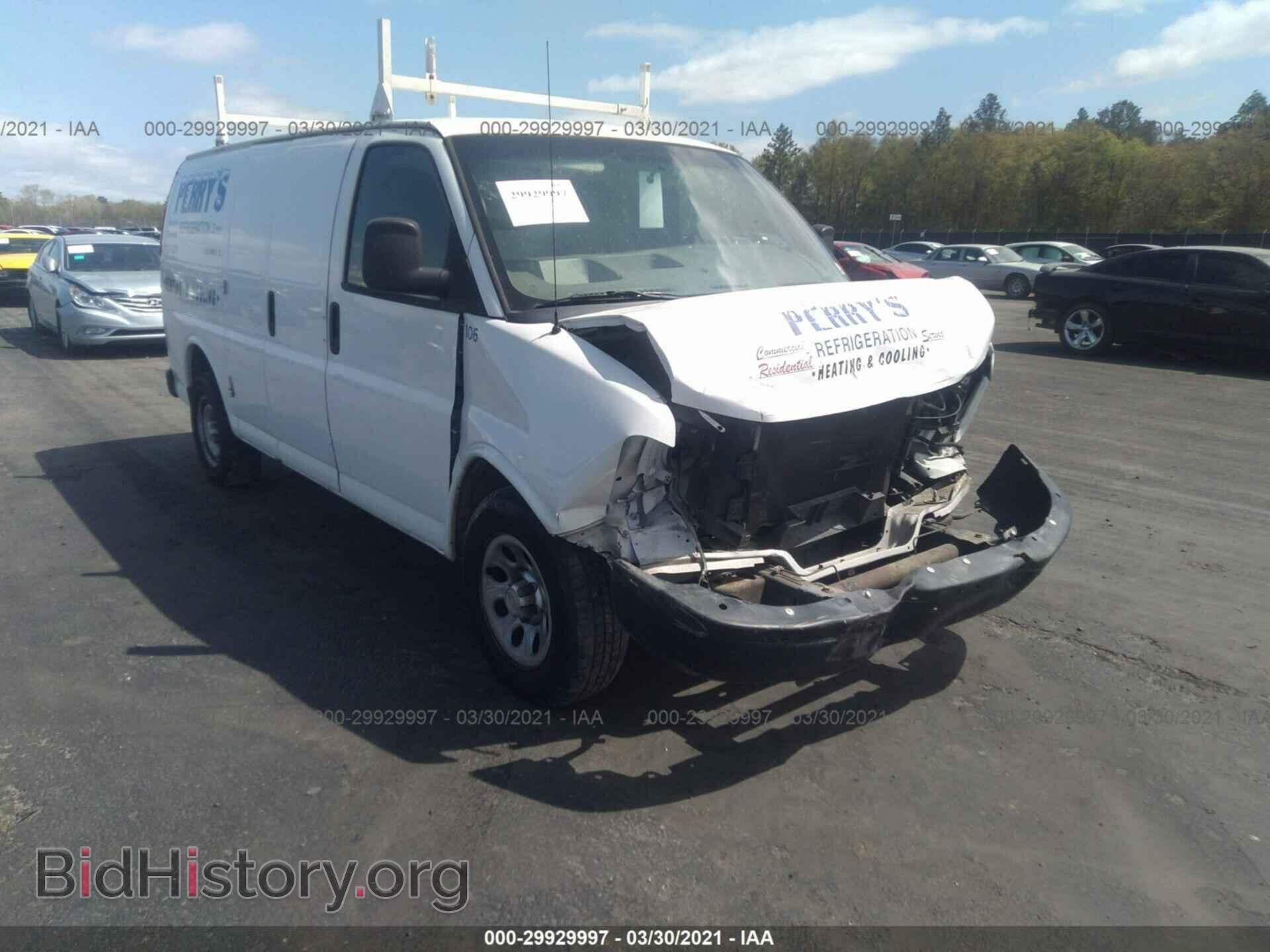 Photo 1GCSGAFX7C1109259 - CHEVROLET EXPRESS CARGO VAN 2012