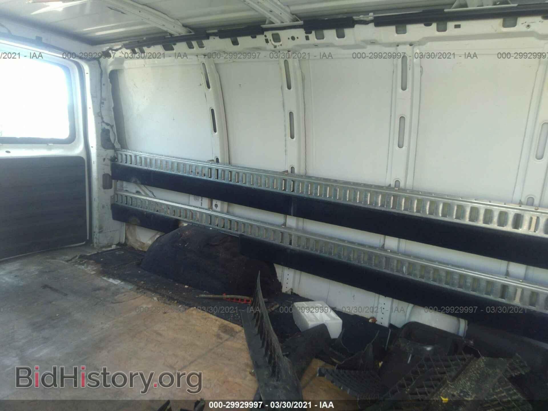 2012 CHEVROLET EXPRESS CARGO VAN - VIN: 1GCSGAFX7C1109259 - Photo 8
