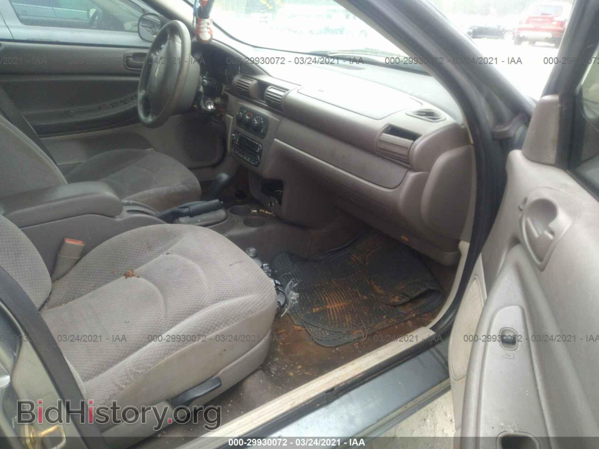 2006 CHRYSLER SEBRING SDN - VIN: 1C3EL46X46N187235 - Фото 5