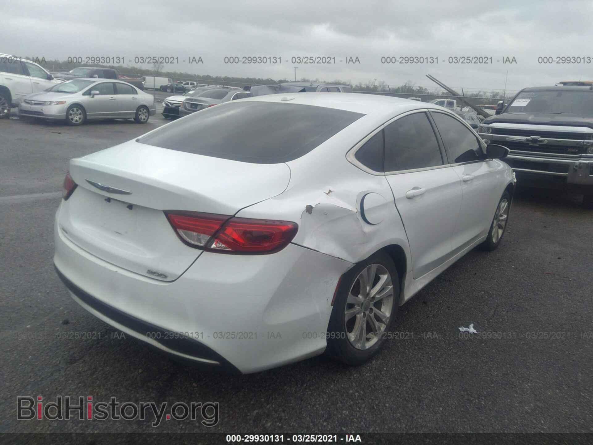 2015 CHRYSLER 200 - VIN: 1C3CCCAB8FN676010 - Фото 4