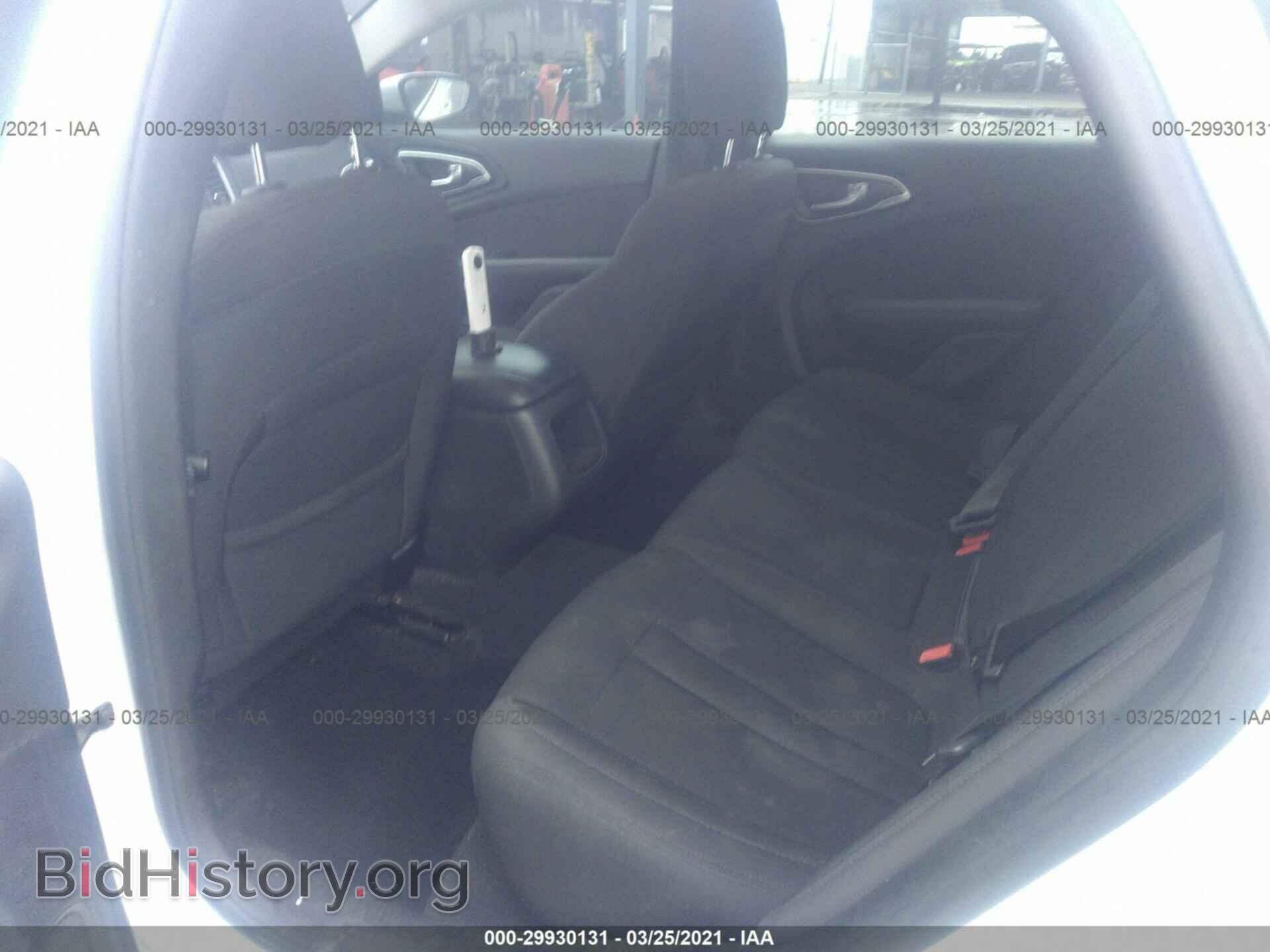 2015 CHRYSLER 200 - VIN: 1C3CCCAB8FN676010 - Фото 8