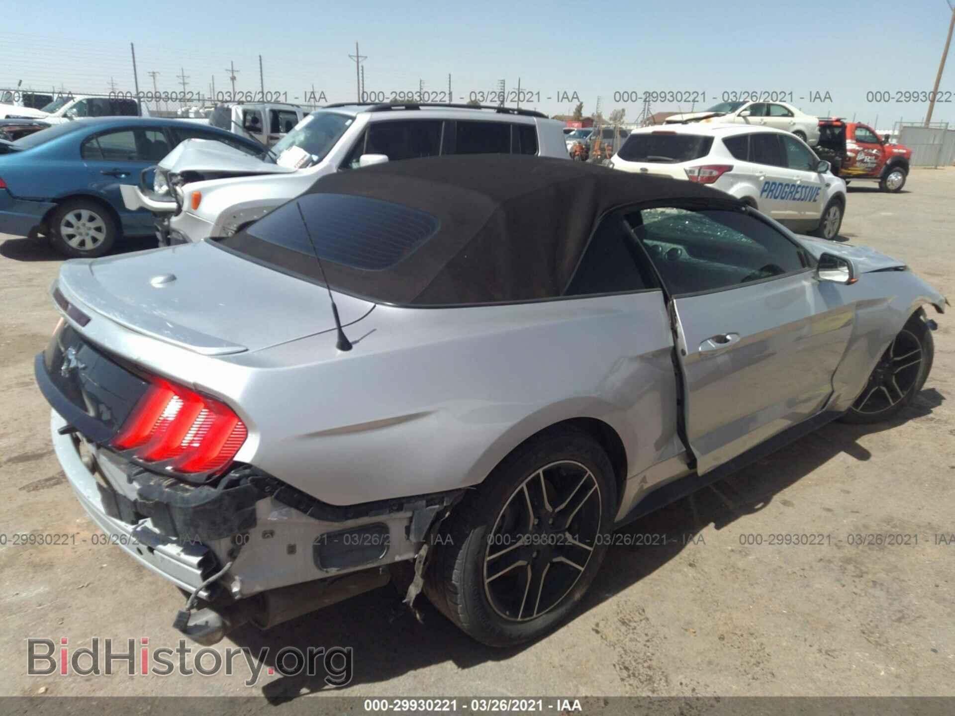 2018 FORD MUSTANG - VIN: 1FATP8UH9J5138931 - Фото 4