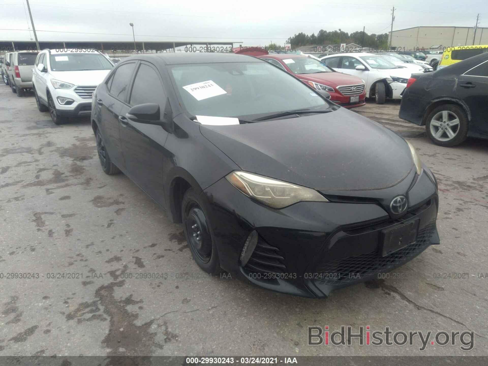 Photo 5YFBURHE6HP704478 - TOYOTA COROLLA 2017