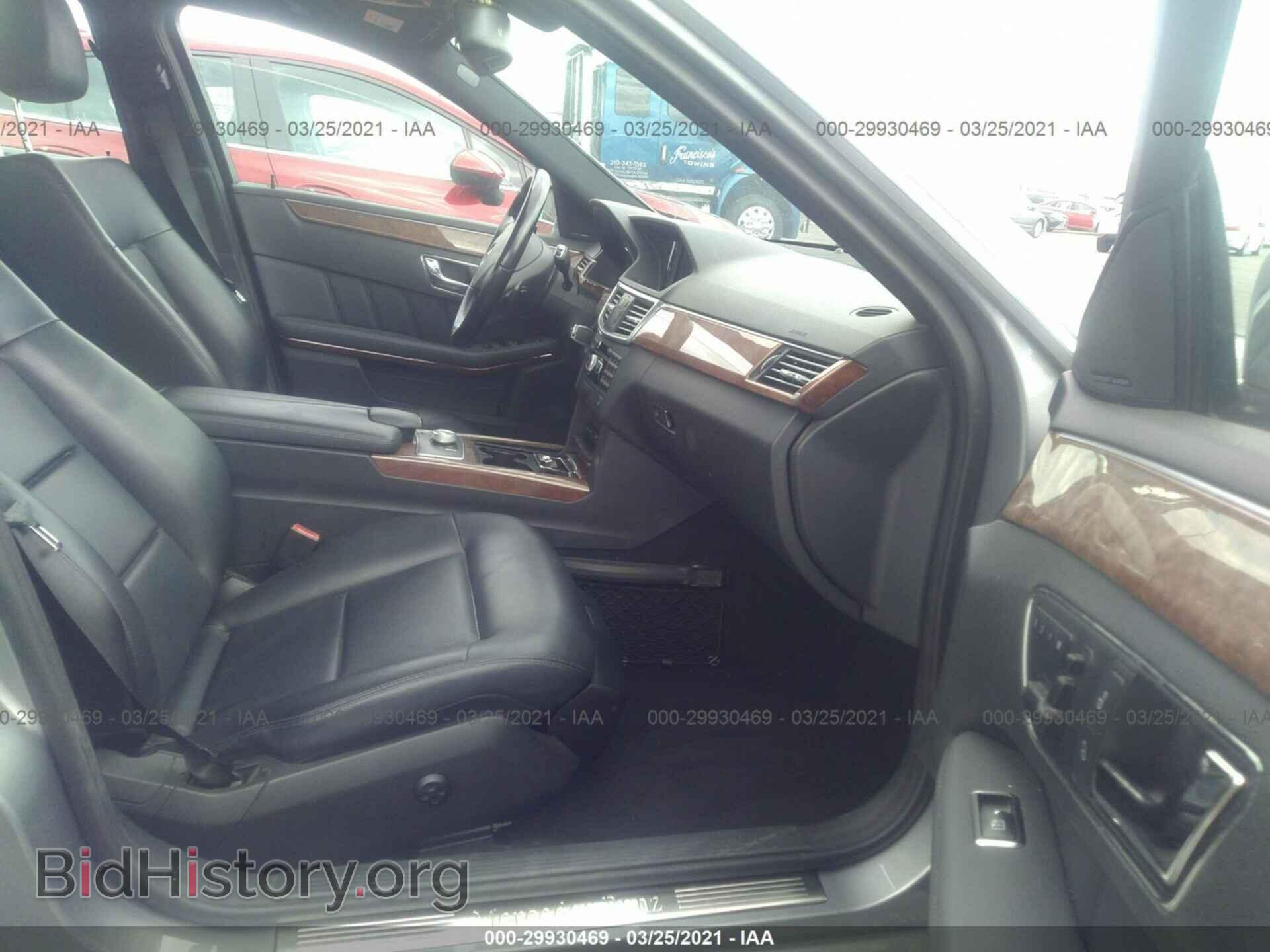 2011 MERCEDES-BENZ E-CLASS - VIN: WDDHF2EB7BA494948 - Photo 5
