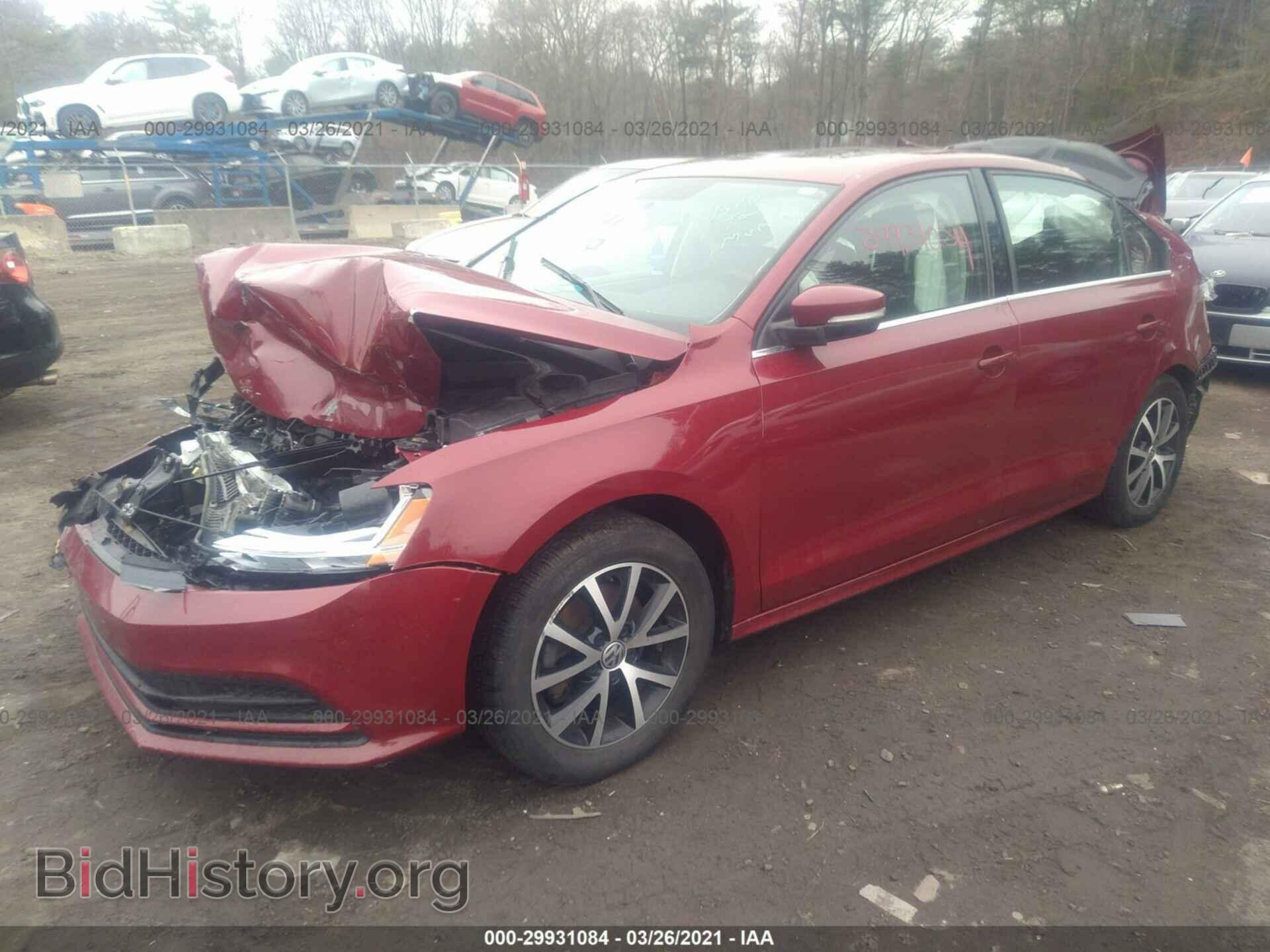 2017 VOLKSWAGEN JETTA - VIN: 3VWDB7AJXHM279975 - Фото 2