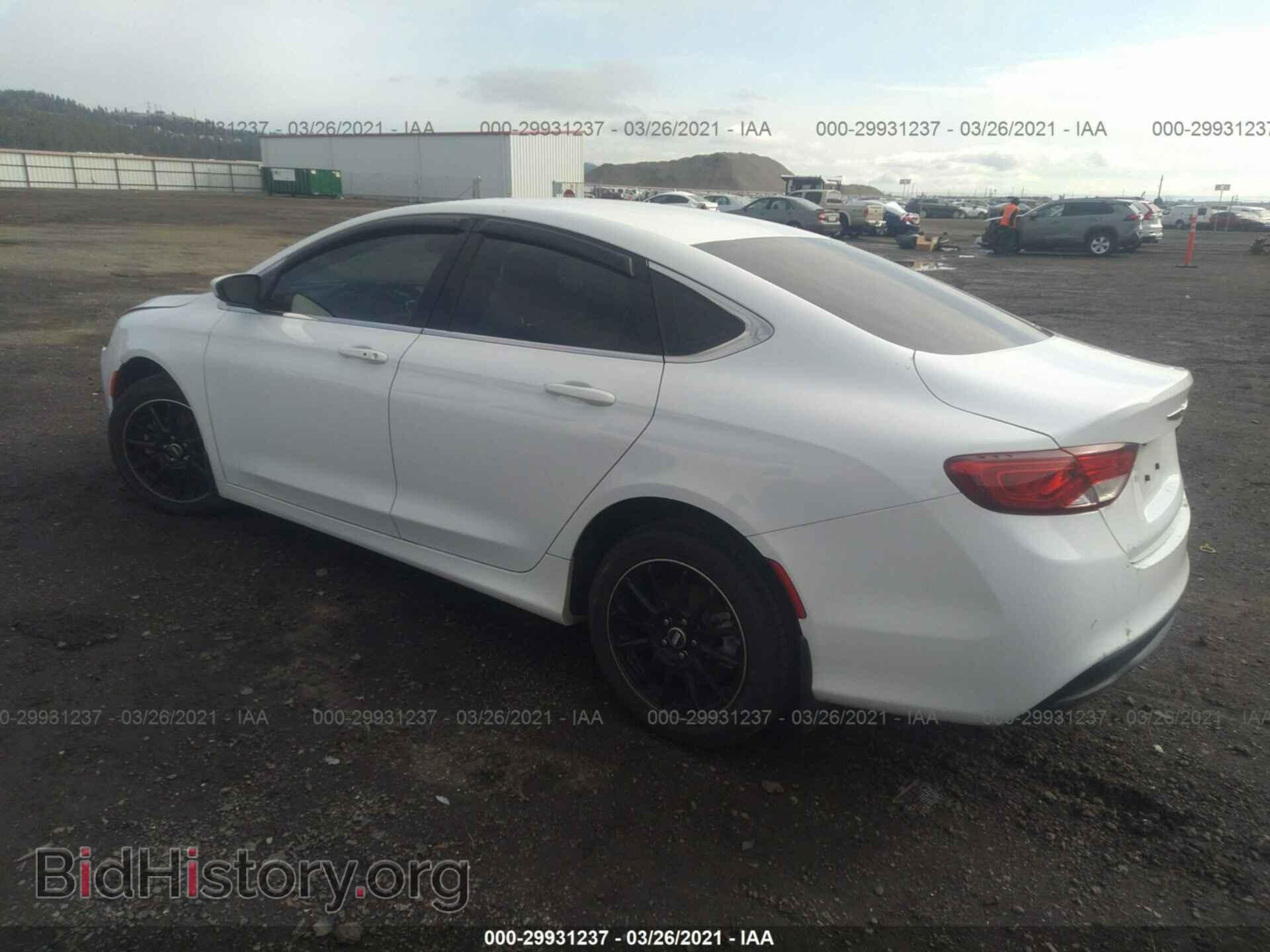 2016 CHRYSLER 200 - VIN: 1C3CCCFB2GN147467 - Фото 3