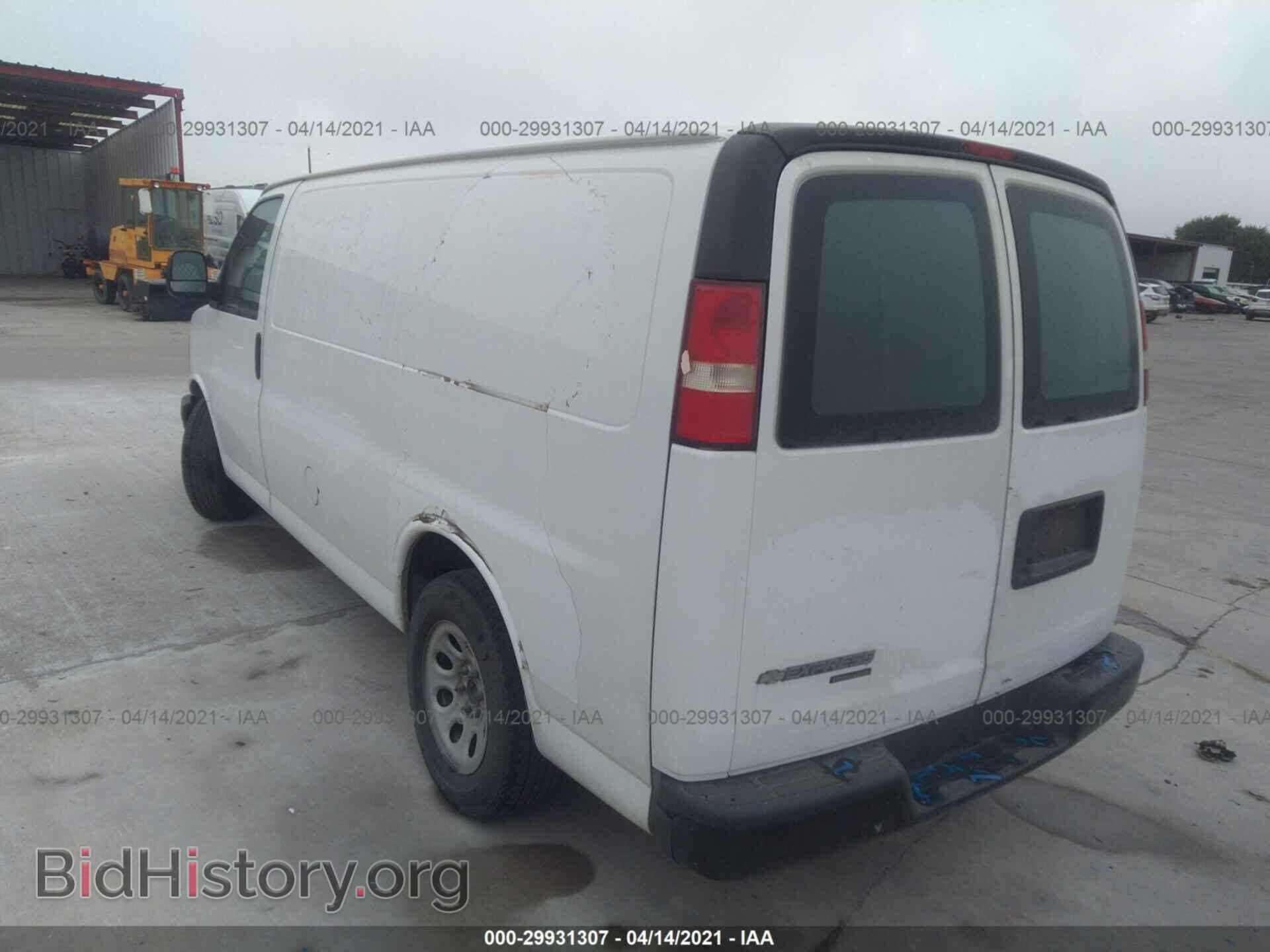 2012 CHEVROLET EXPRESS CARGO VAN - VIN: 1GCSGAFX1C1122394 - Photo 3