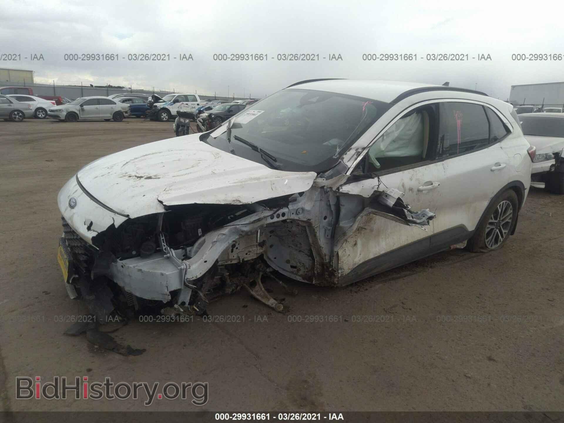 2020 FORD ESCAPE - VIN: 1FMCU9H68LUC24320 - Фото 2
