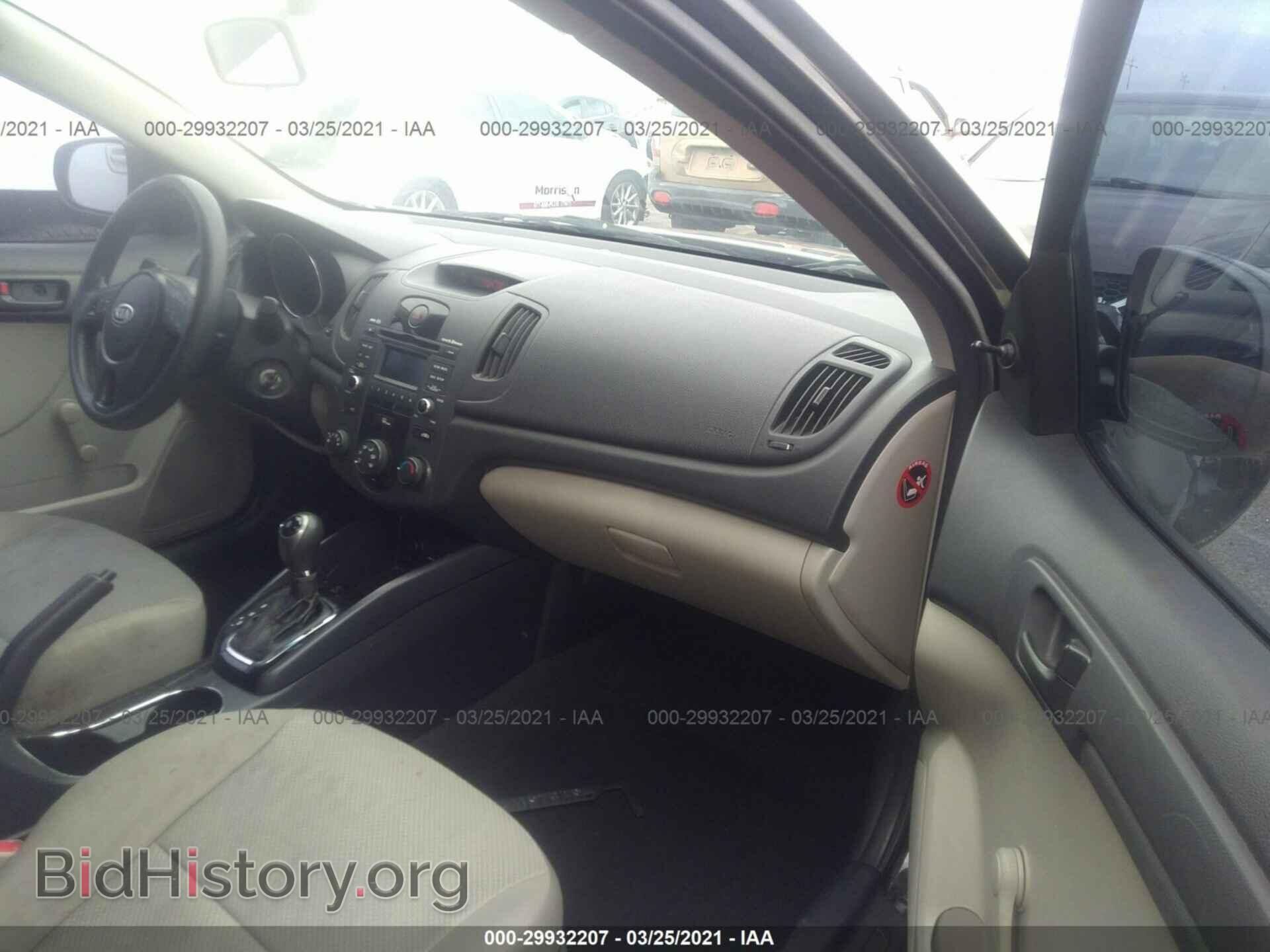 2013 KIA FORTE - VIN: KNAFT4A21D5718090 - Фото 5