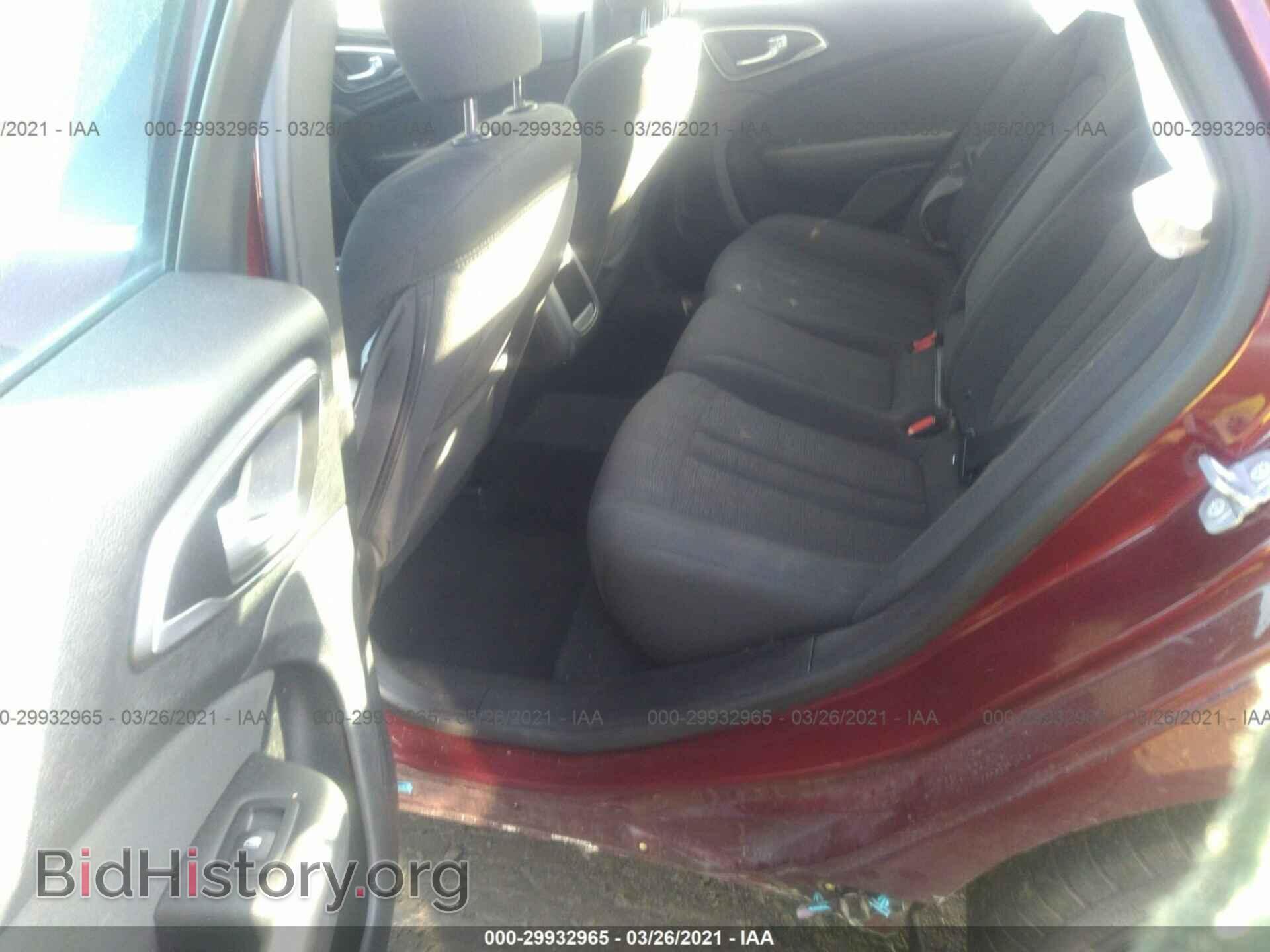 2015 CHRYSLER 200 - VIN: 1C3CCCAB1FN716587 - Фото 8