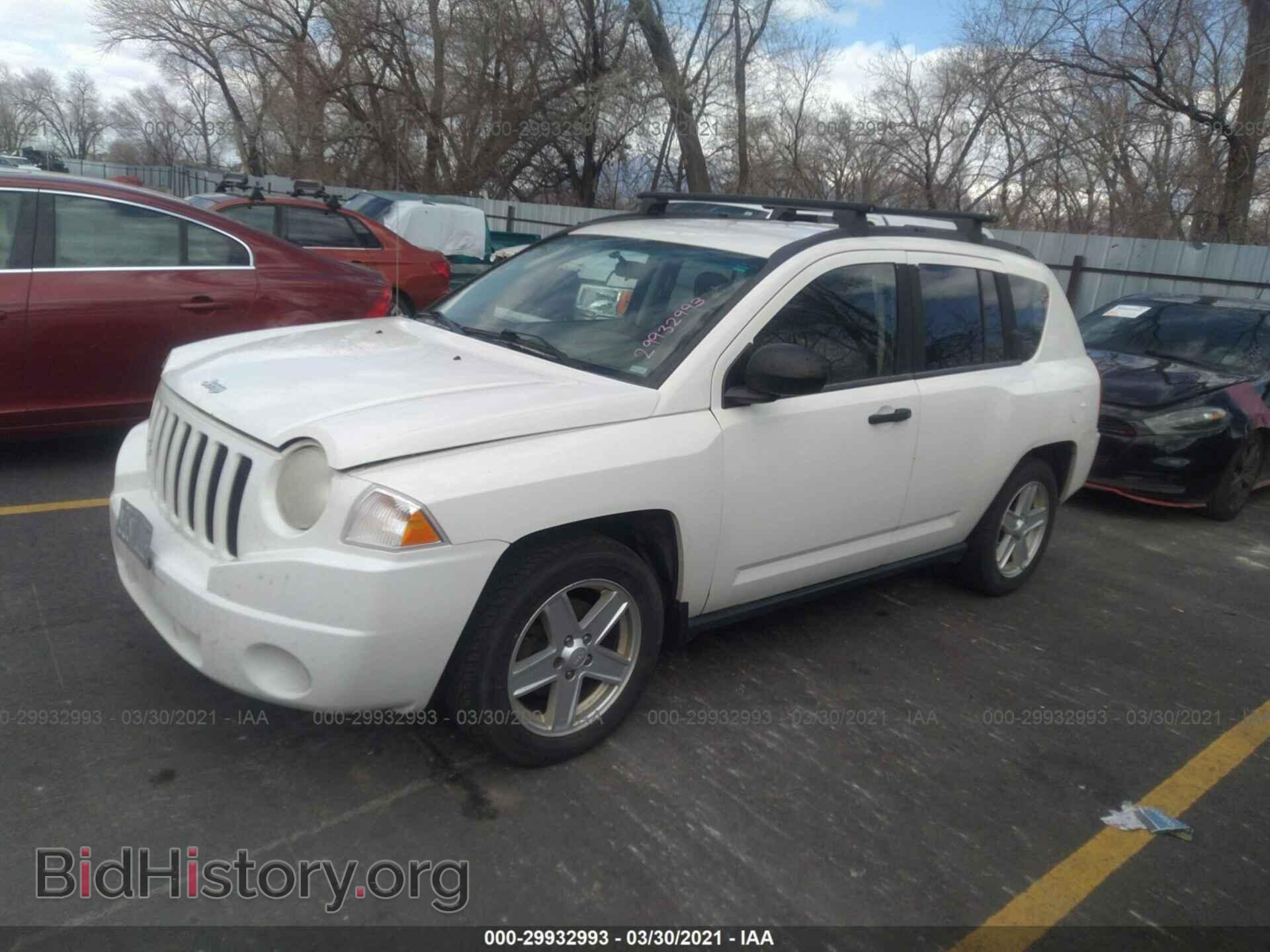 2007 JEEP COMPASS - VIN: 1J8FF47W87D123471 - Фото 2