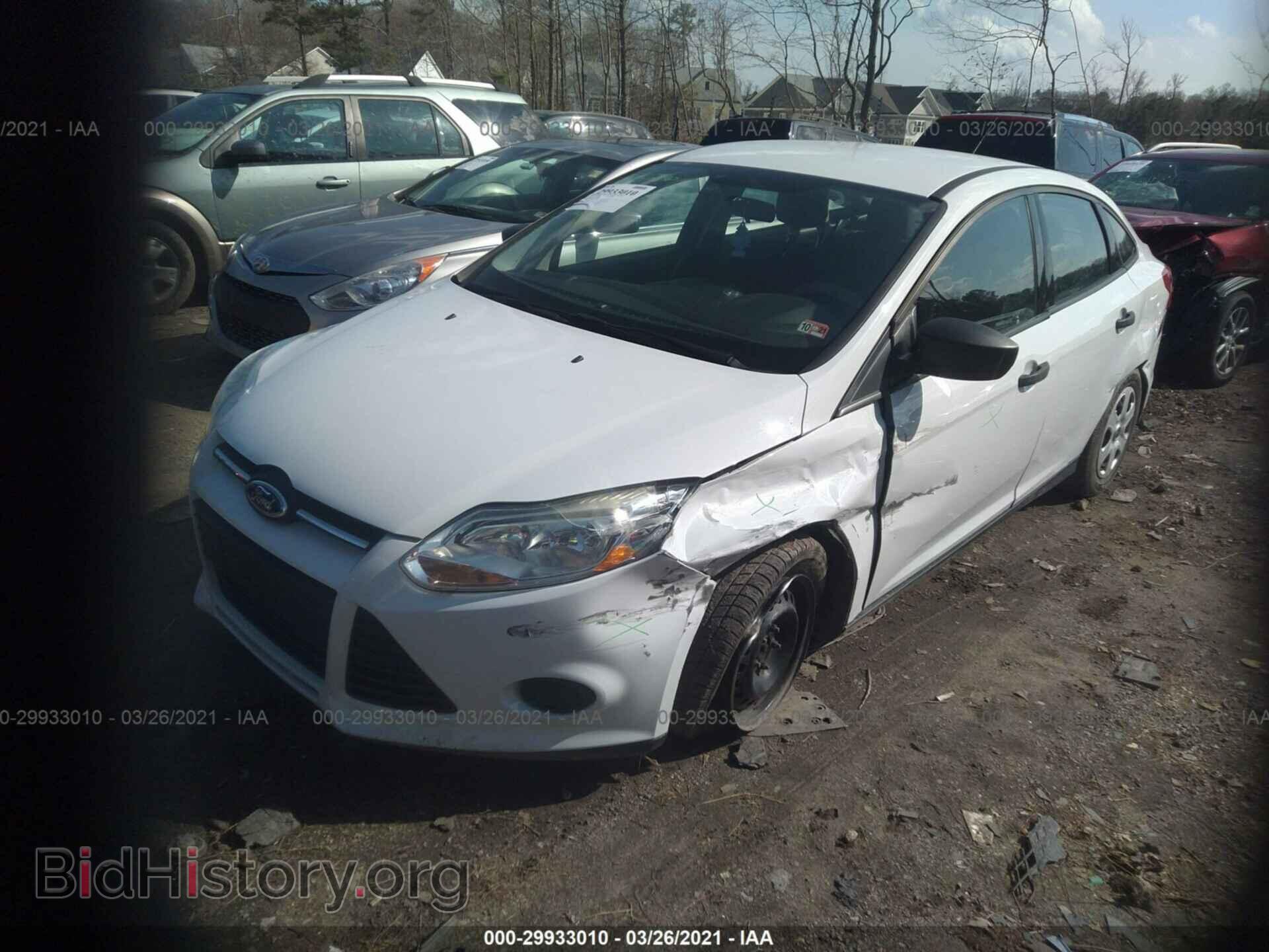 2014 FORD FOCUS - VIN: 1FADP3E27EL427177 - Фото 2