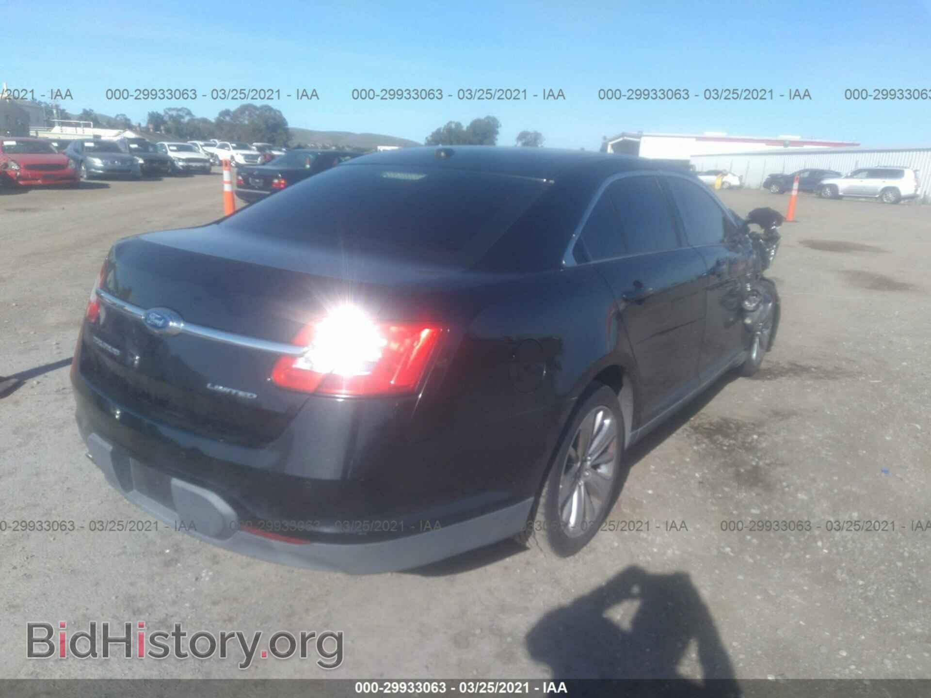 2011 FORD TAURUS - VIN: 1FAHP2FW6BG153343 - Photo 4