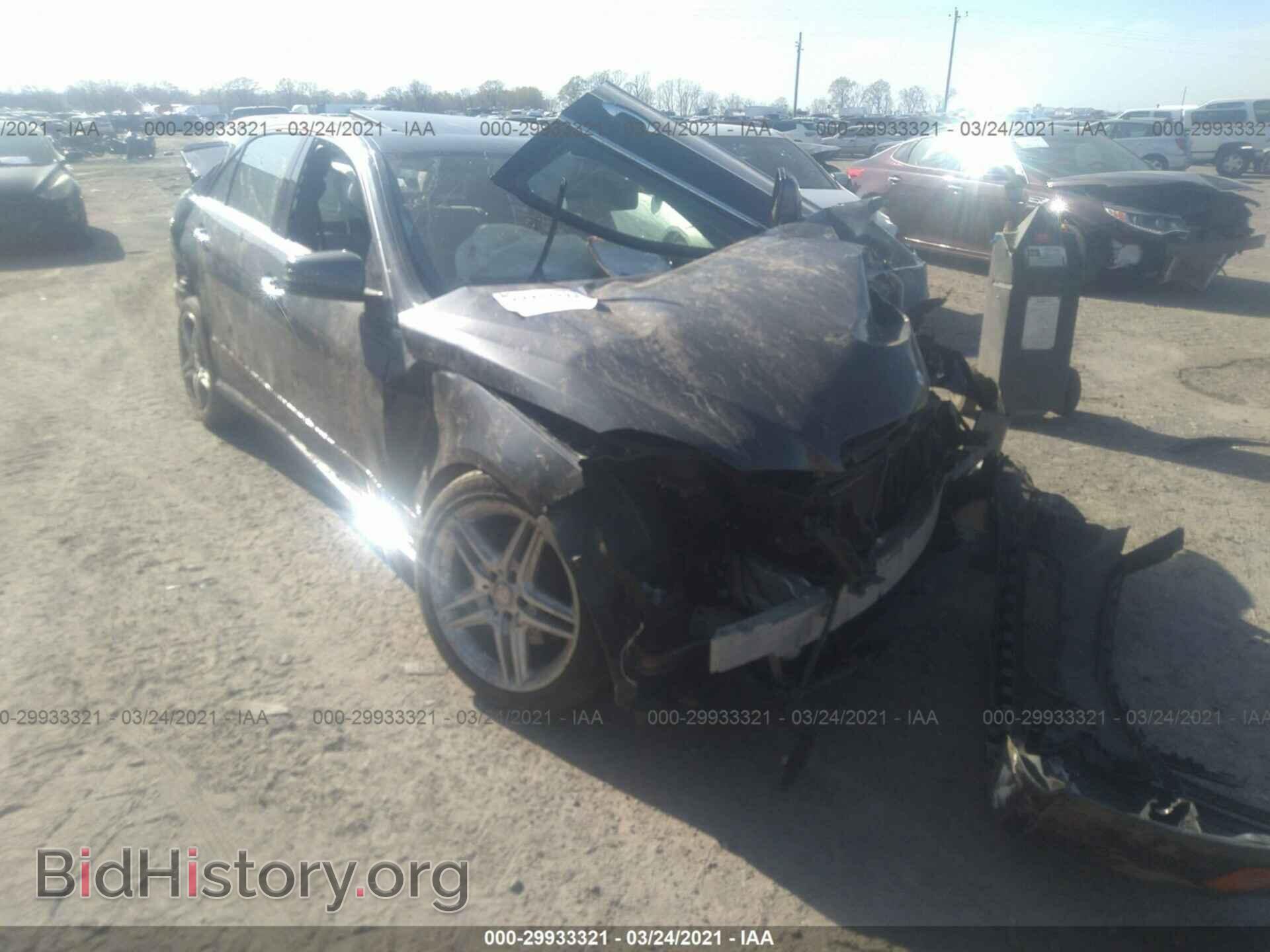 Photo WDDHF5KB7DA699808 - MERCEDES-BENZ E-CLASS 2013