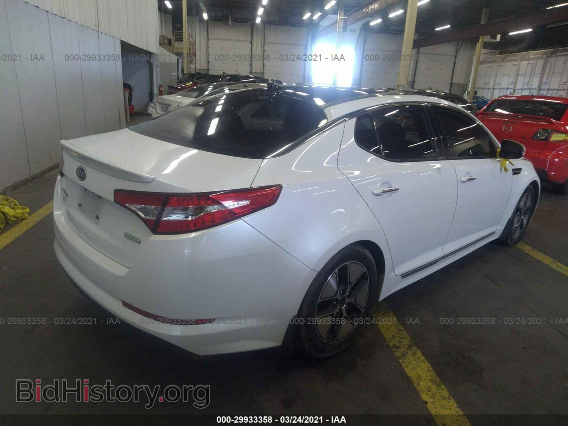 2011 KIA OPTIMA - VIN: KNAGM4AD7B5000754 - Фото 4