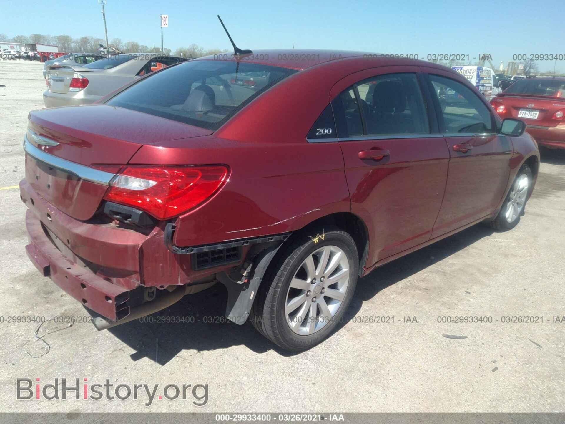 2013 CHRYSLER 200 - VIN: 1C3CCBBB8DN525741 - Photo 4