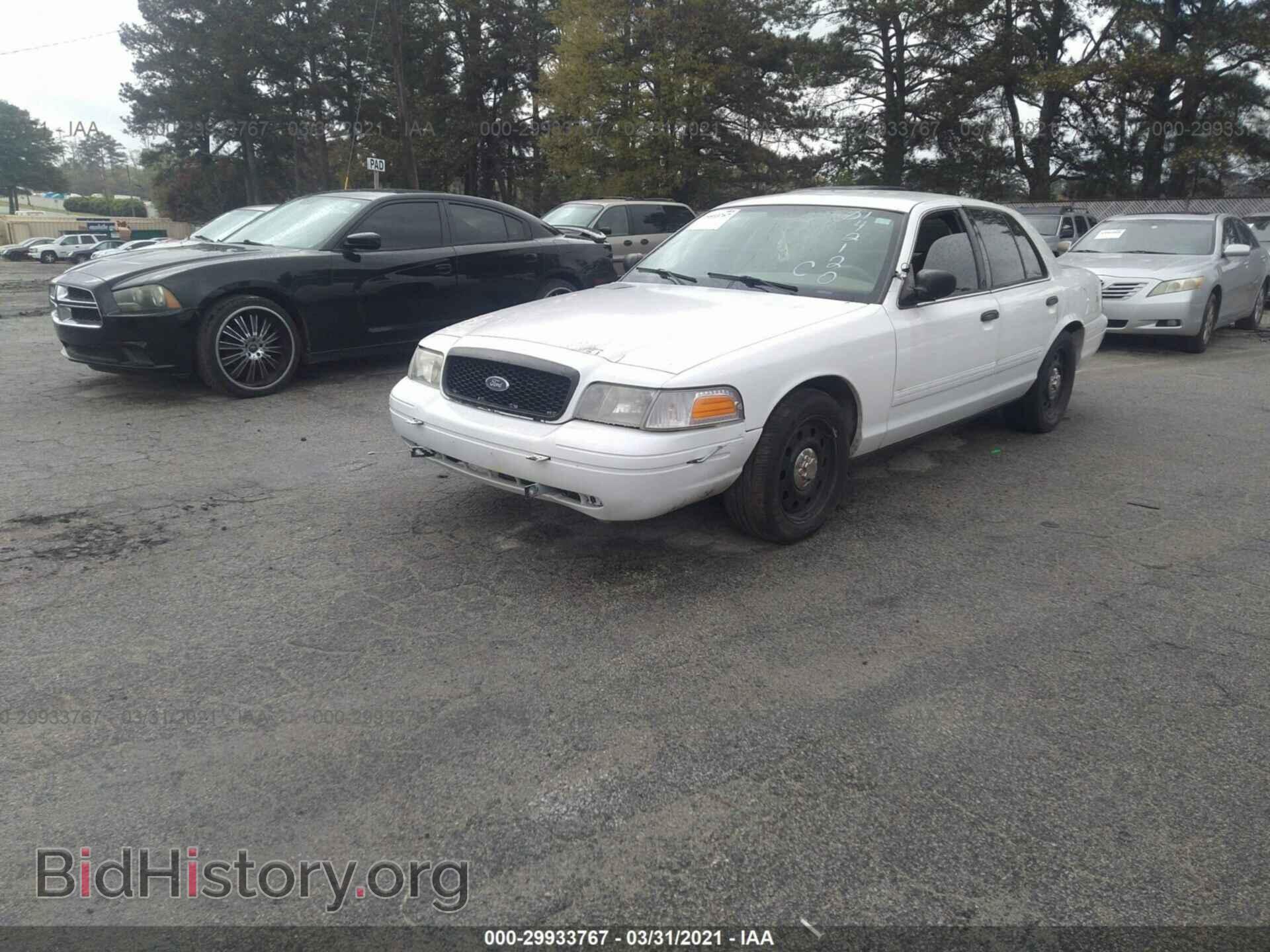 2011 FORD POLICE INTERCEPTOR - VIN: 2FABP7BV5BX142120 - Фото 2
