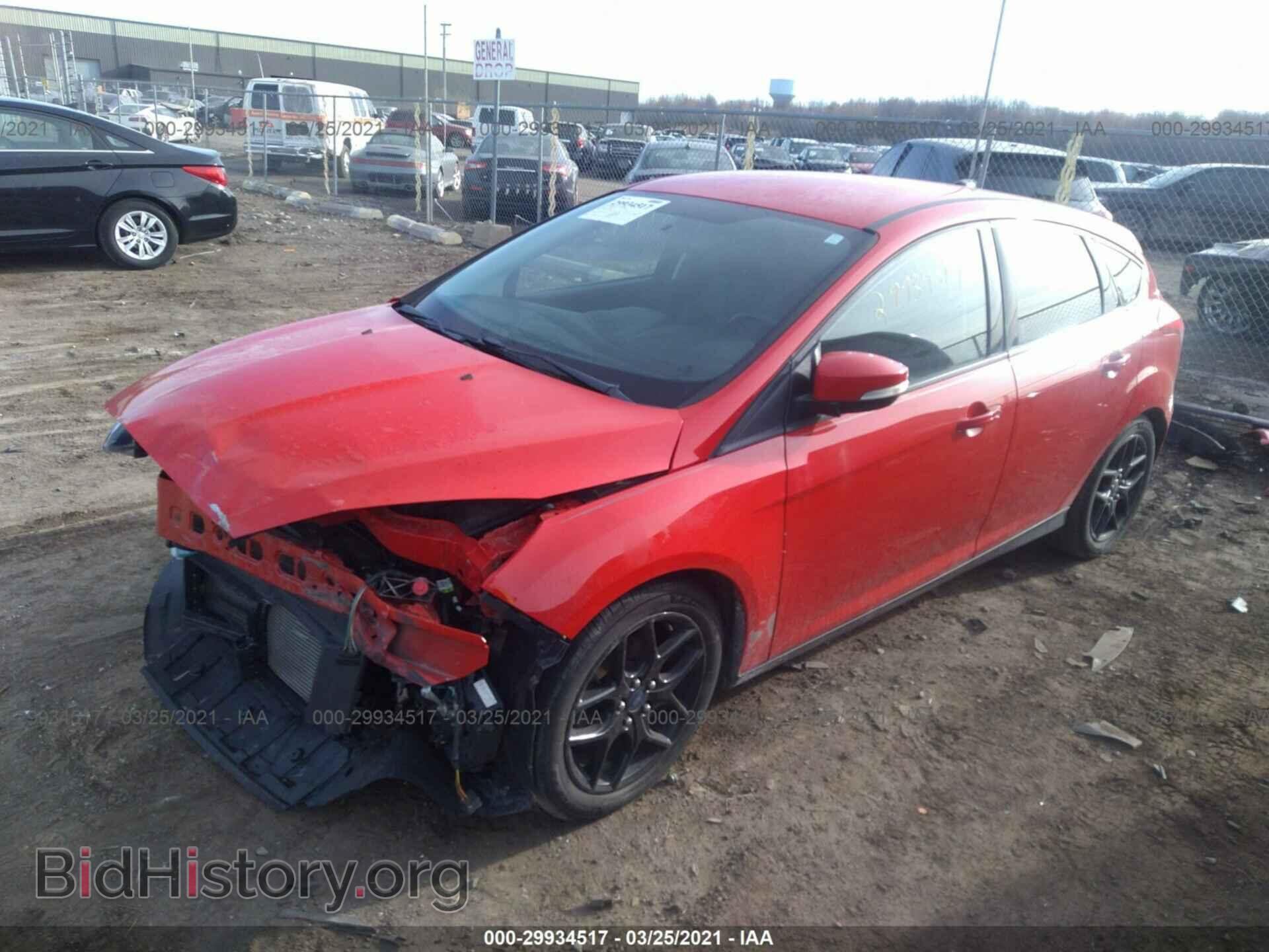 2016 FORD FOCUS - VIN: 1FADP3K27GL220599 - Фото 2