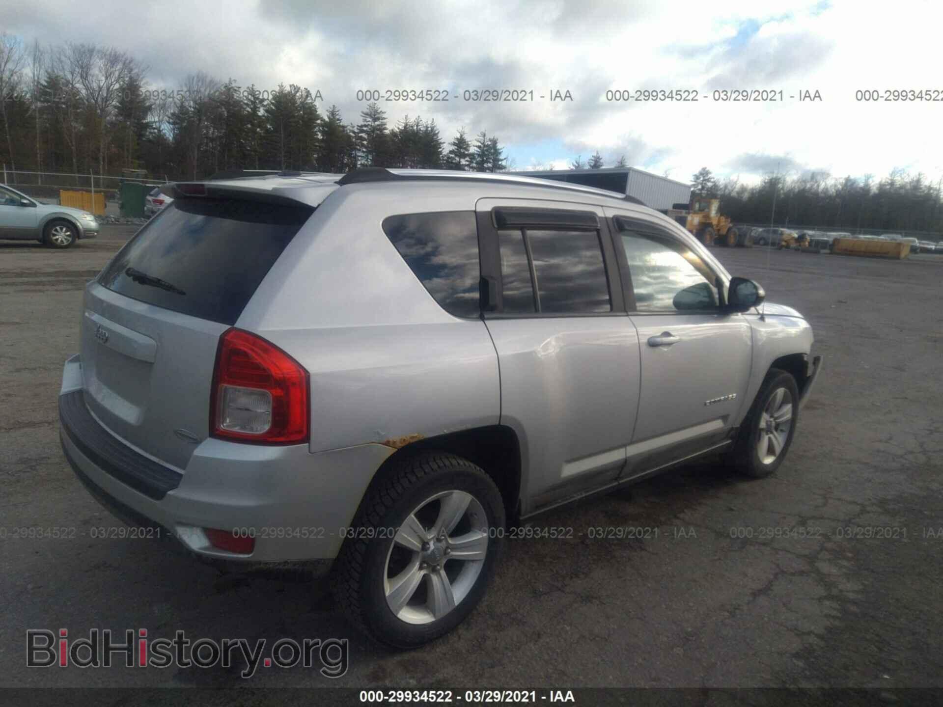 2011 JEEP COMPASS - VIN: 1J4NF1FB0BD135391 - Фото 4