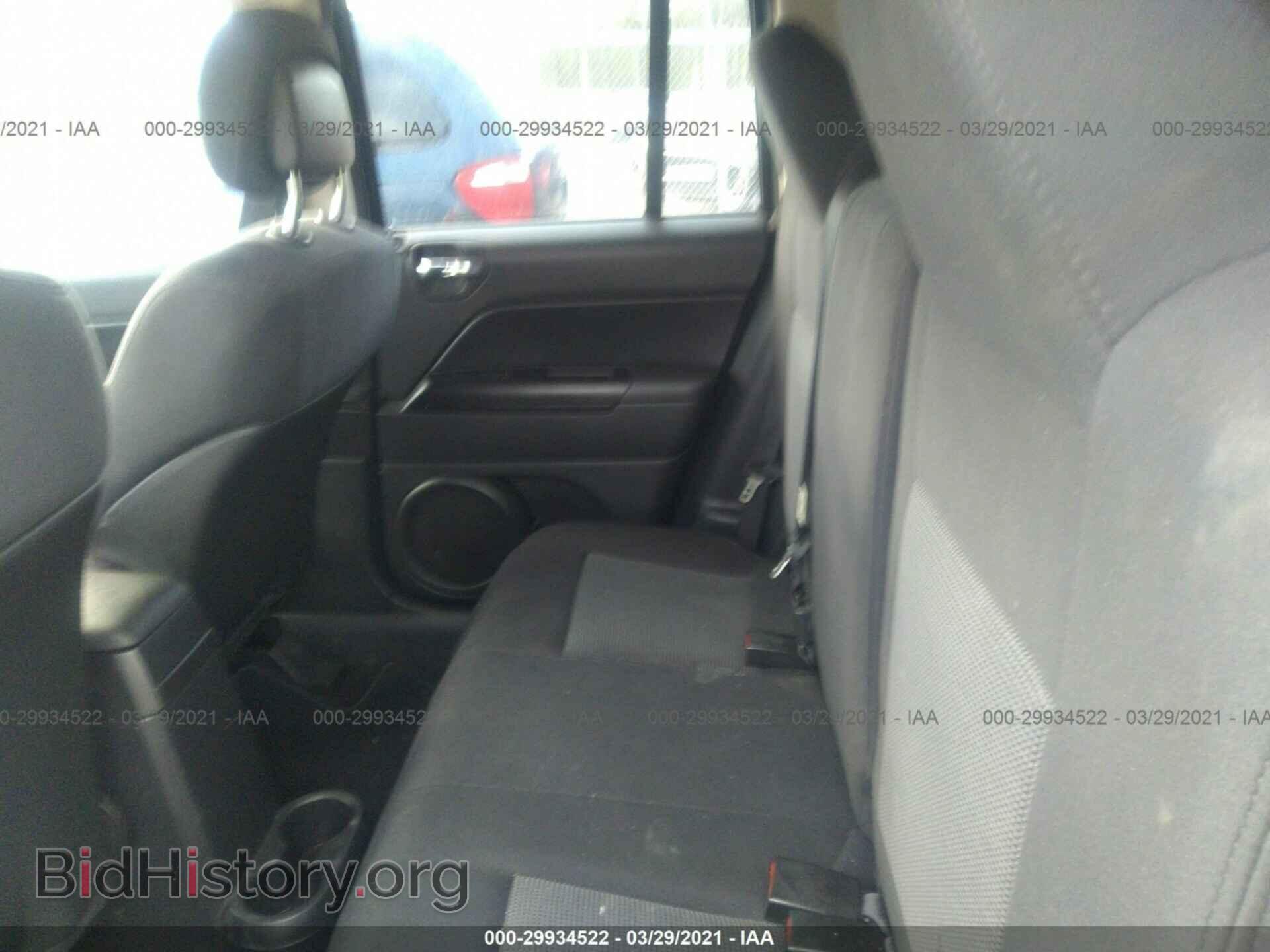 2011 JEEP COMPASS - VIN: 1J4NF1FB0BD135391 - Фото 8