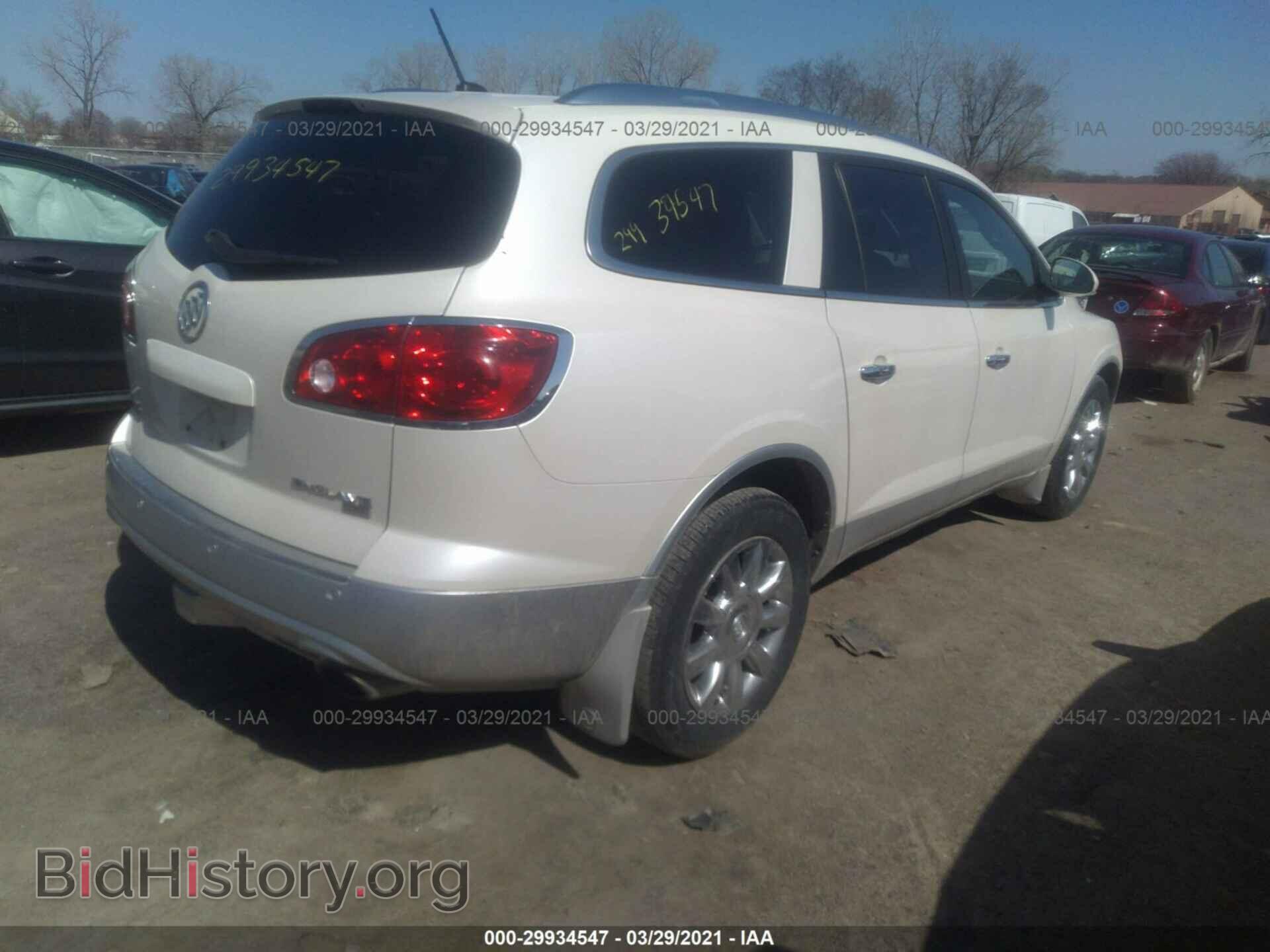 2011 BUICK ENCLAVE - VIN: 5GAKVCED2BJ269994 - Фото 4