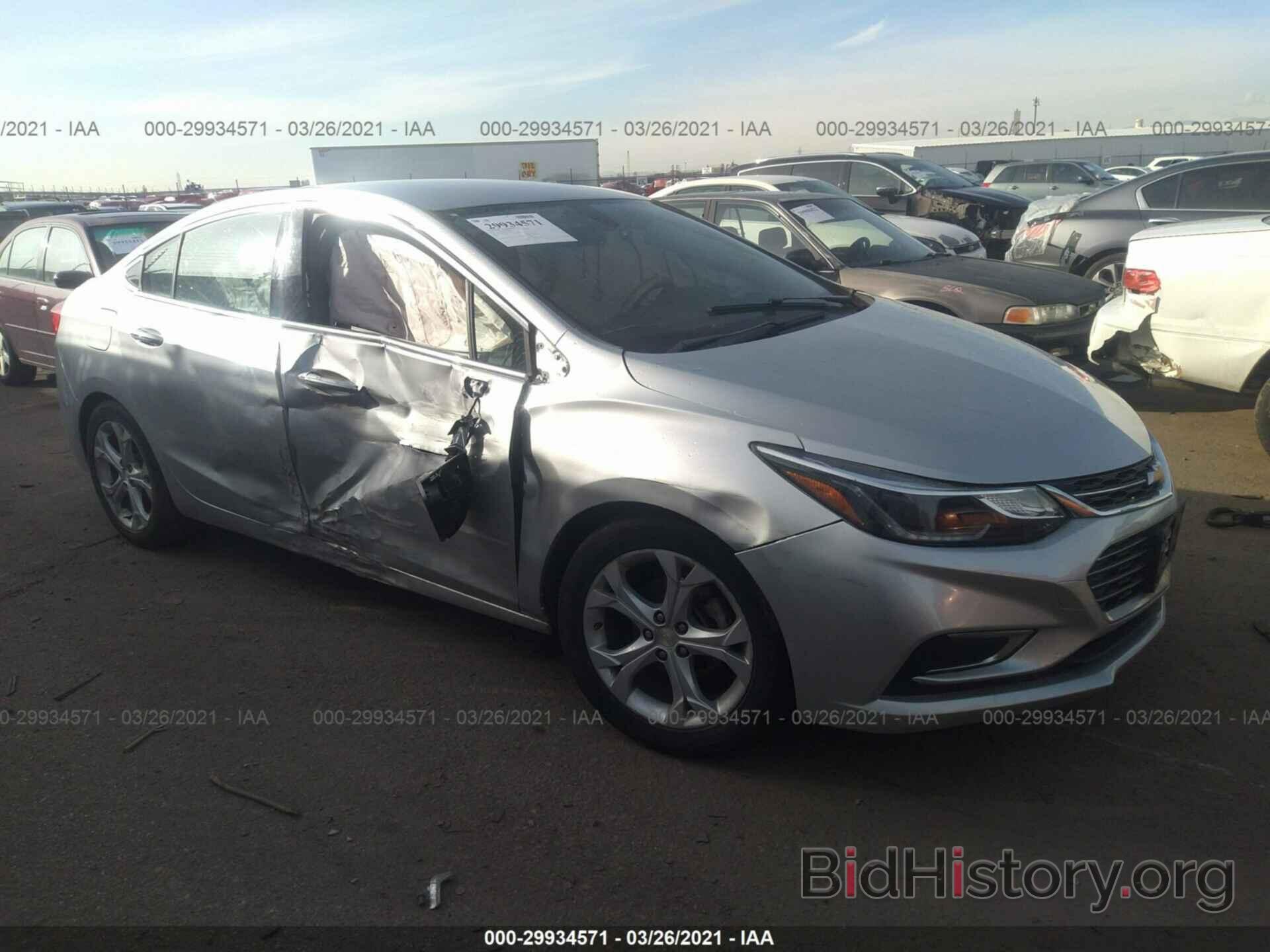 Photo 1G1BF5SM1H7256678 - CHEVROLET CRUZE 2017